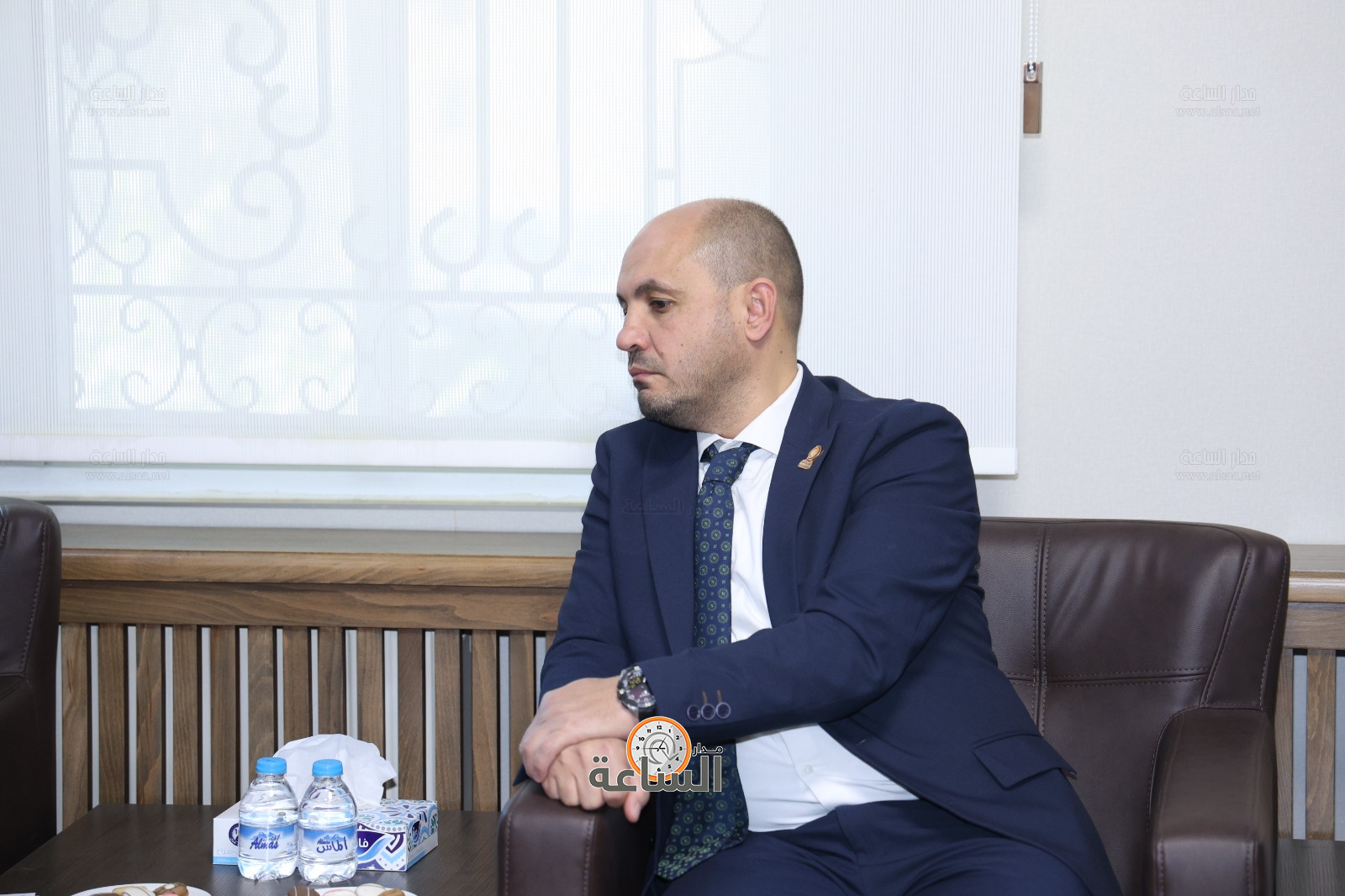 Madar Al-Saa Images 0.9909861353319294