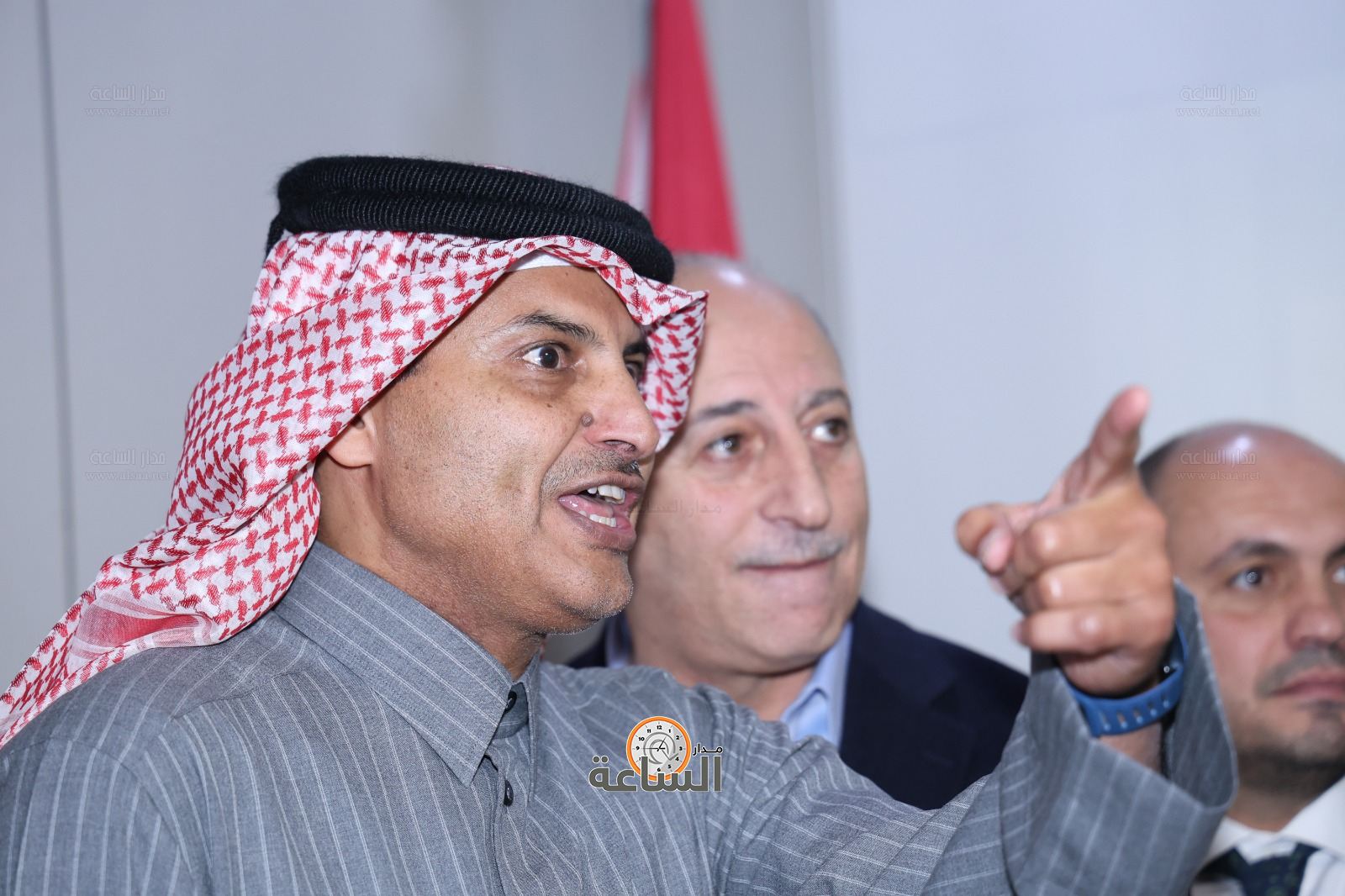 Madar Al-Saa Images 0.87352438479096