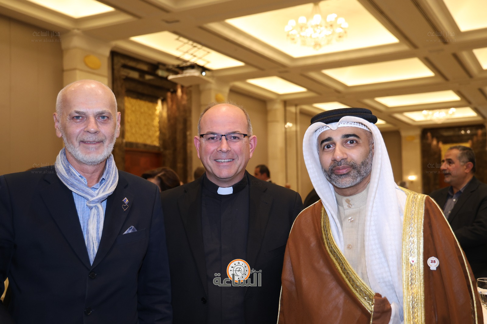 Madar Al-Saa Images 0.2728001453938518