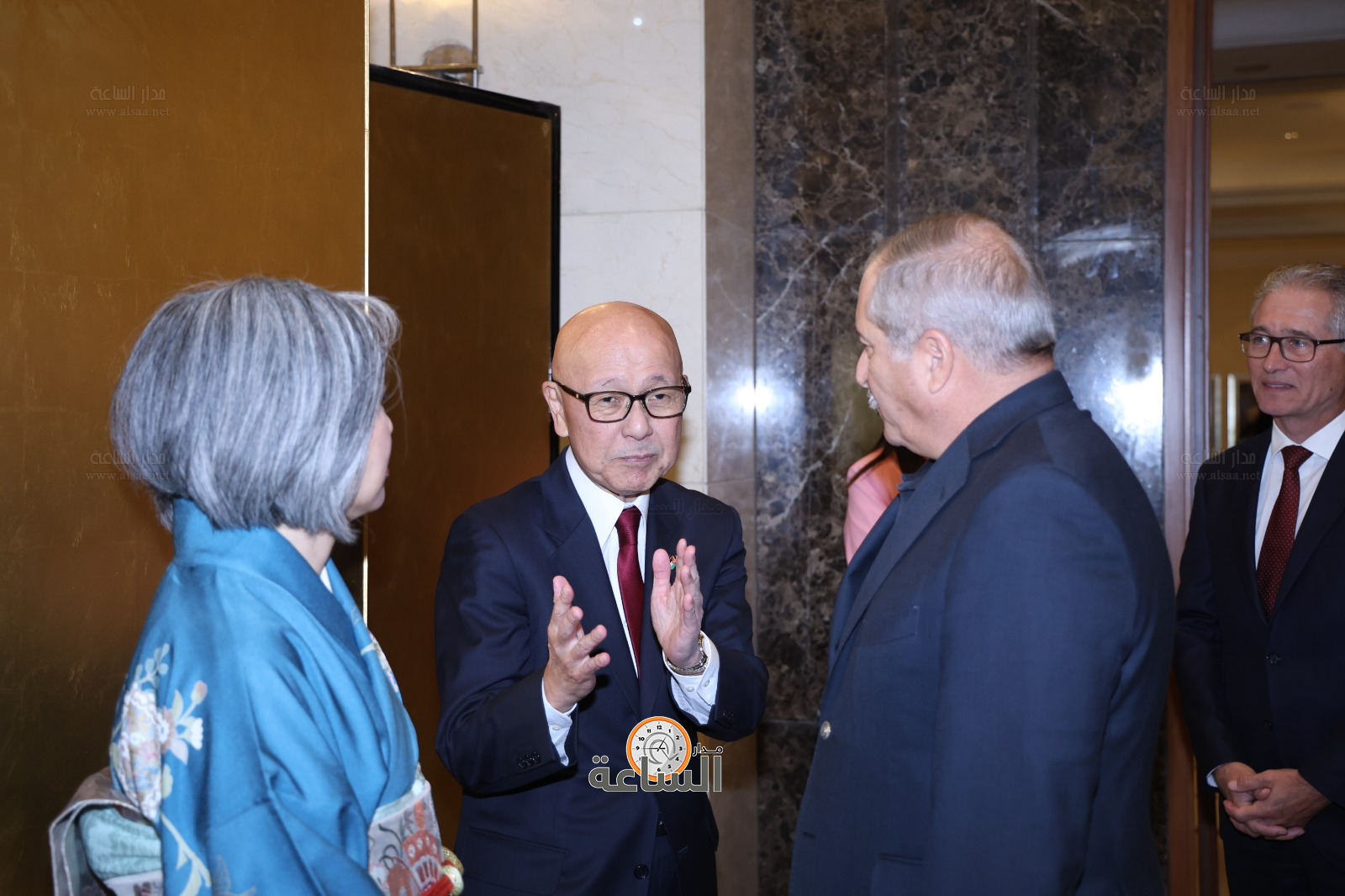 Madar Al-Saa Images 0.19569471392397375