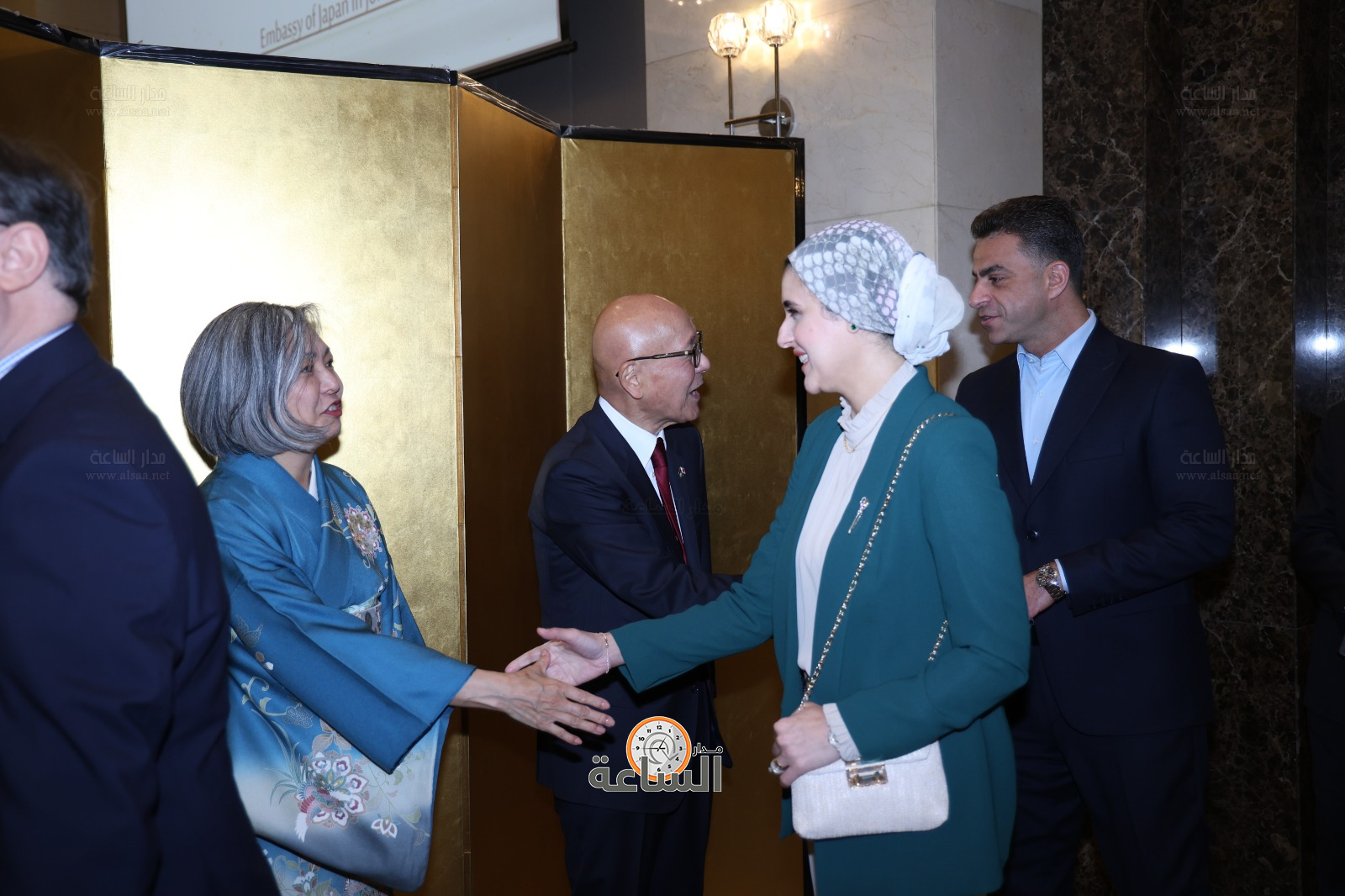 Madar Al-Saa Images 0.822571223841269