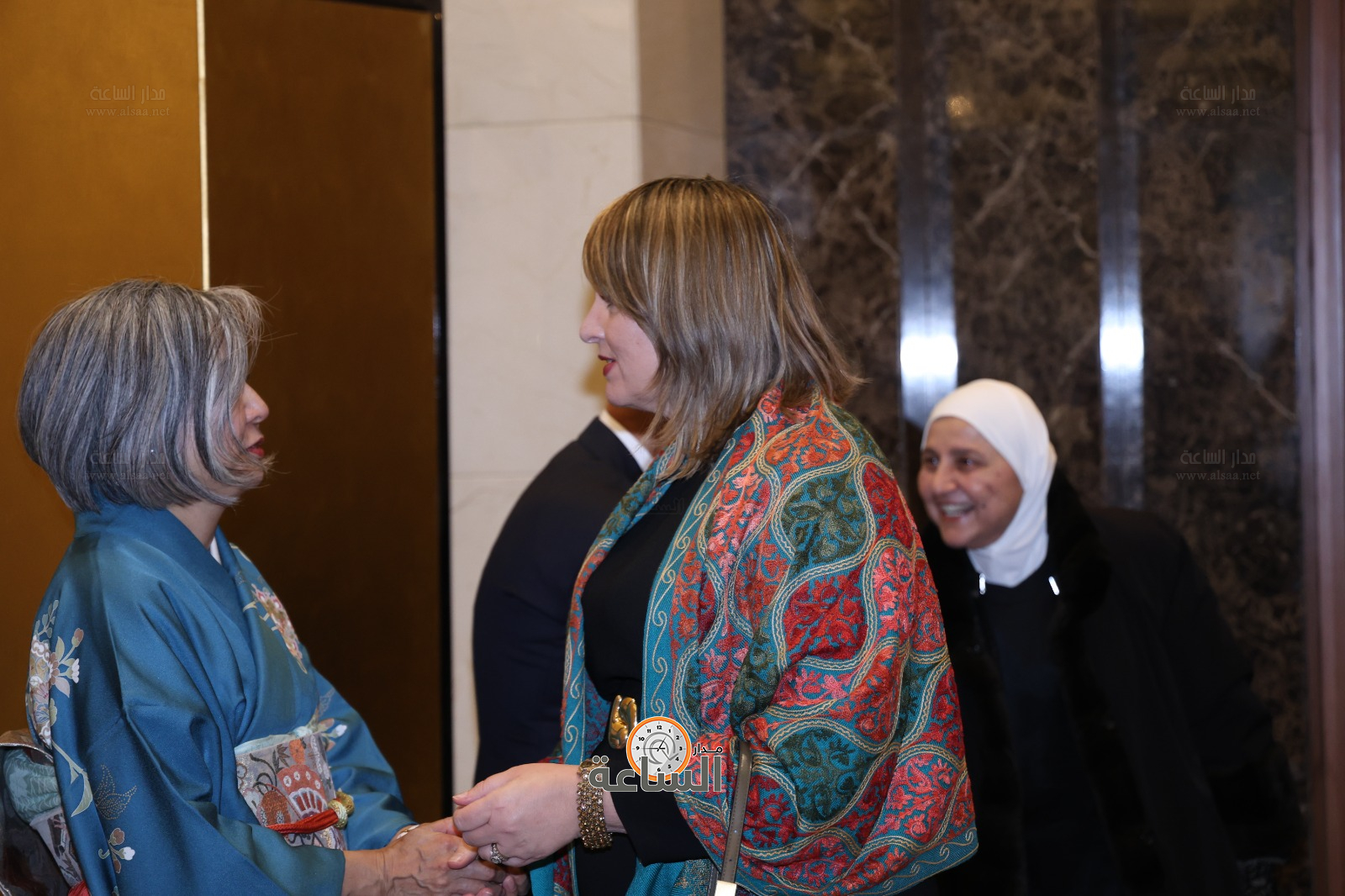 Madar Al-Saa Images 0.821731544427182