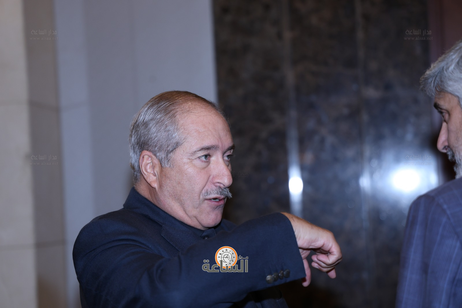 Madar Al-Saa Images 0.4246792308036693