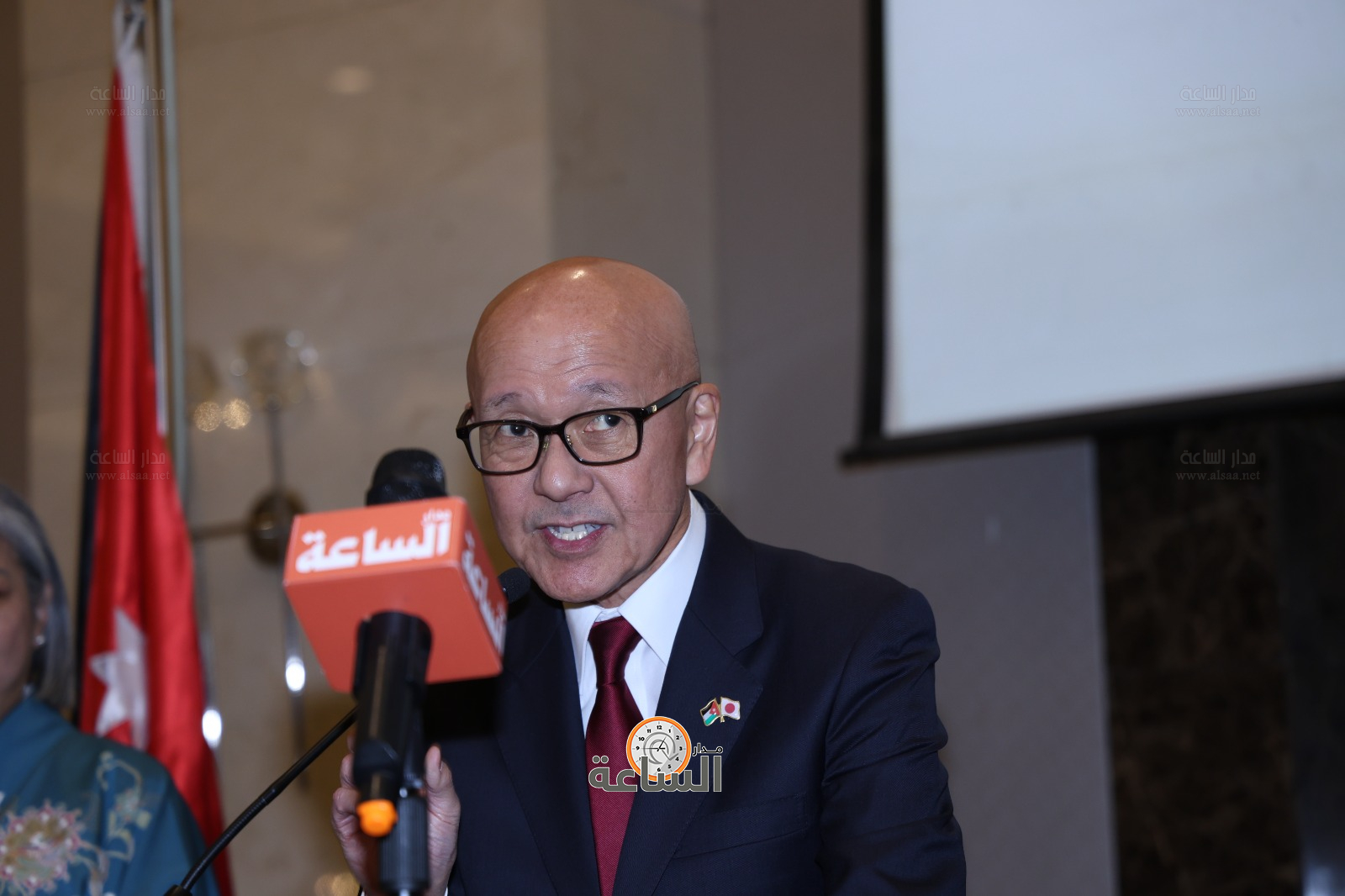 Madar Al-Saa Images 0.15935595344846676