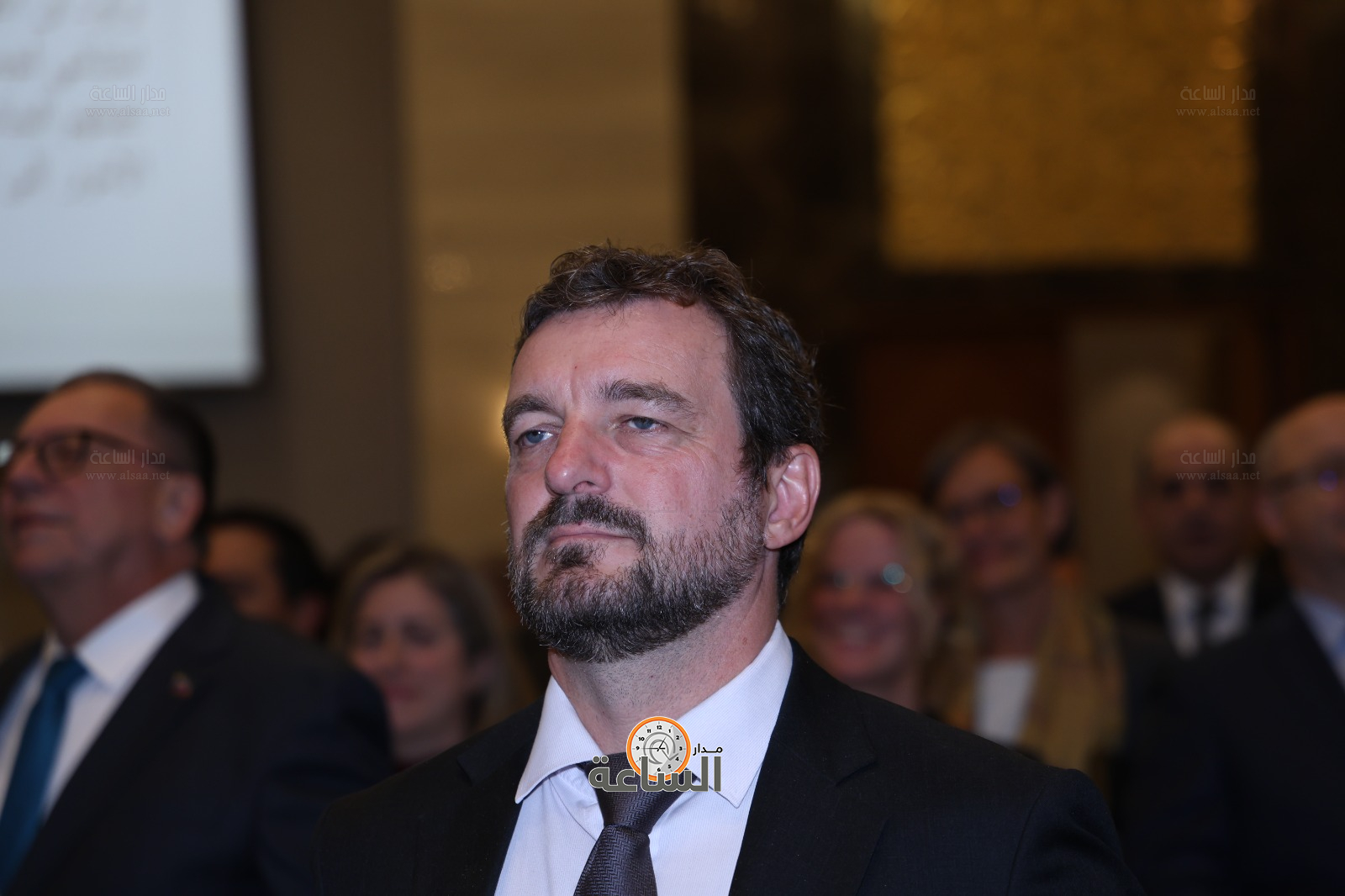 Madar Al-Saa Images 0.2986138029386982