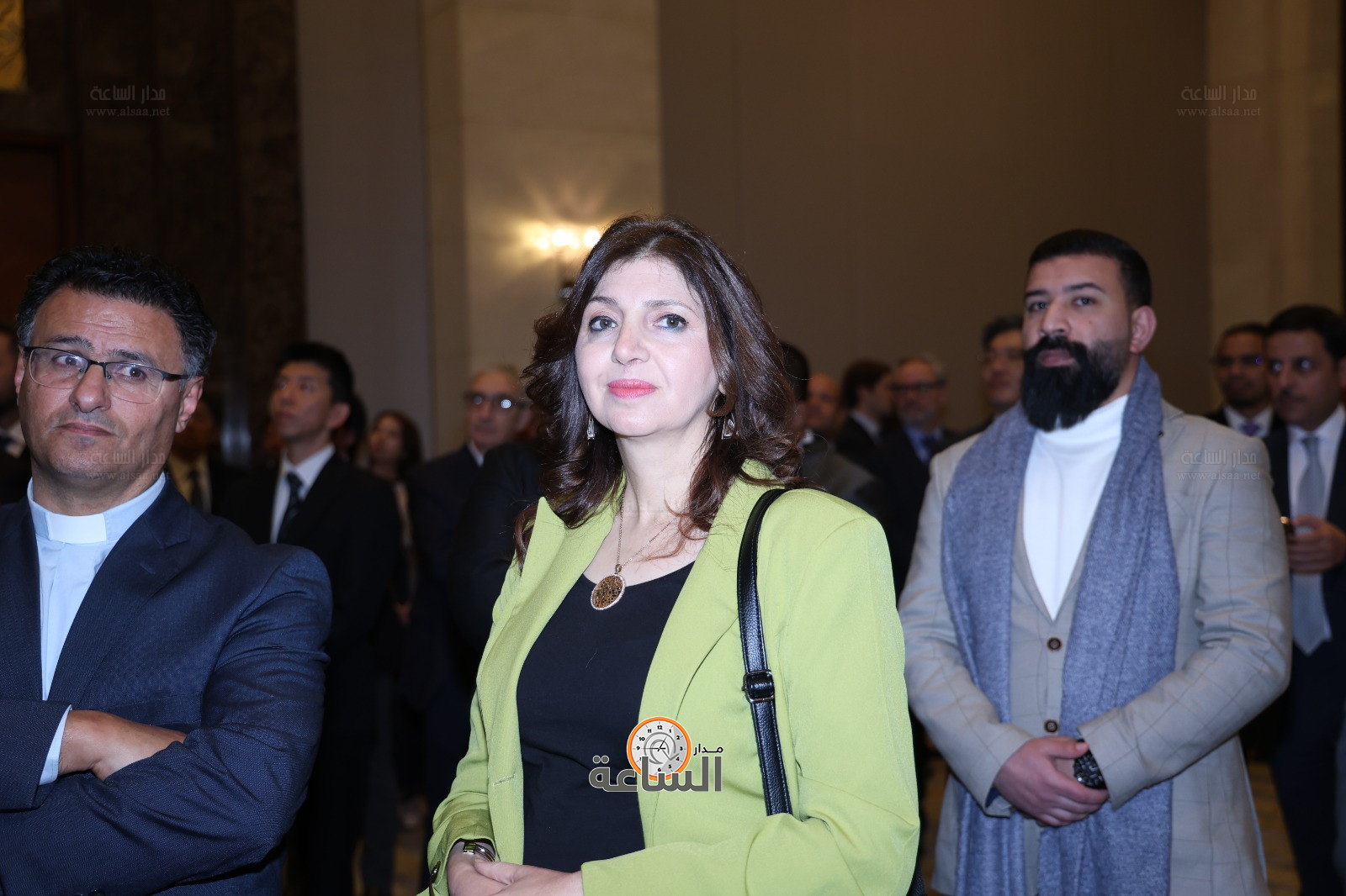 Madar Al-Saa Images 0.5136607561802871