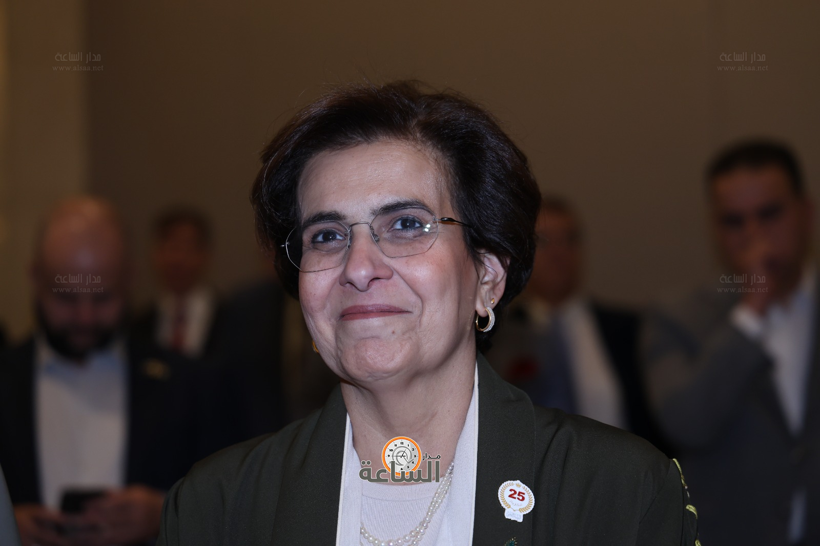 Madar Al-Saa Images 0.4491590223404527