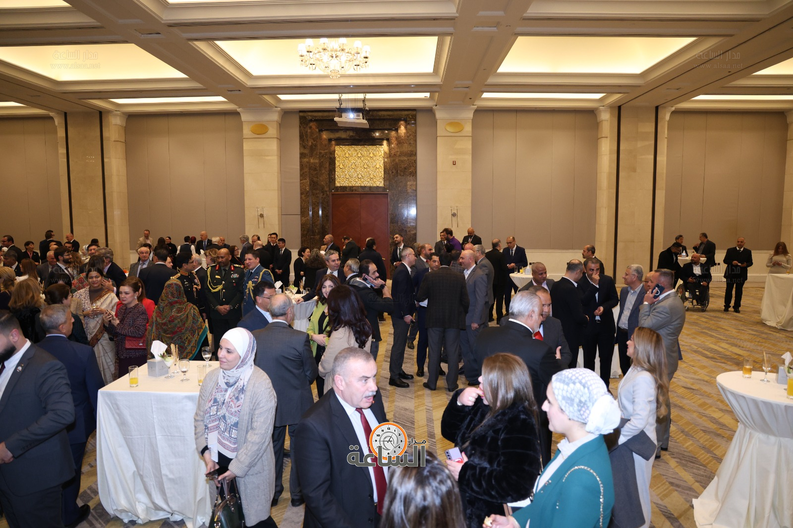 Madar Al-Saa Images 0.3965165627561853