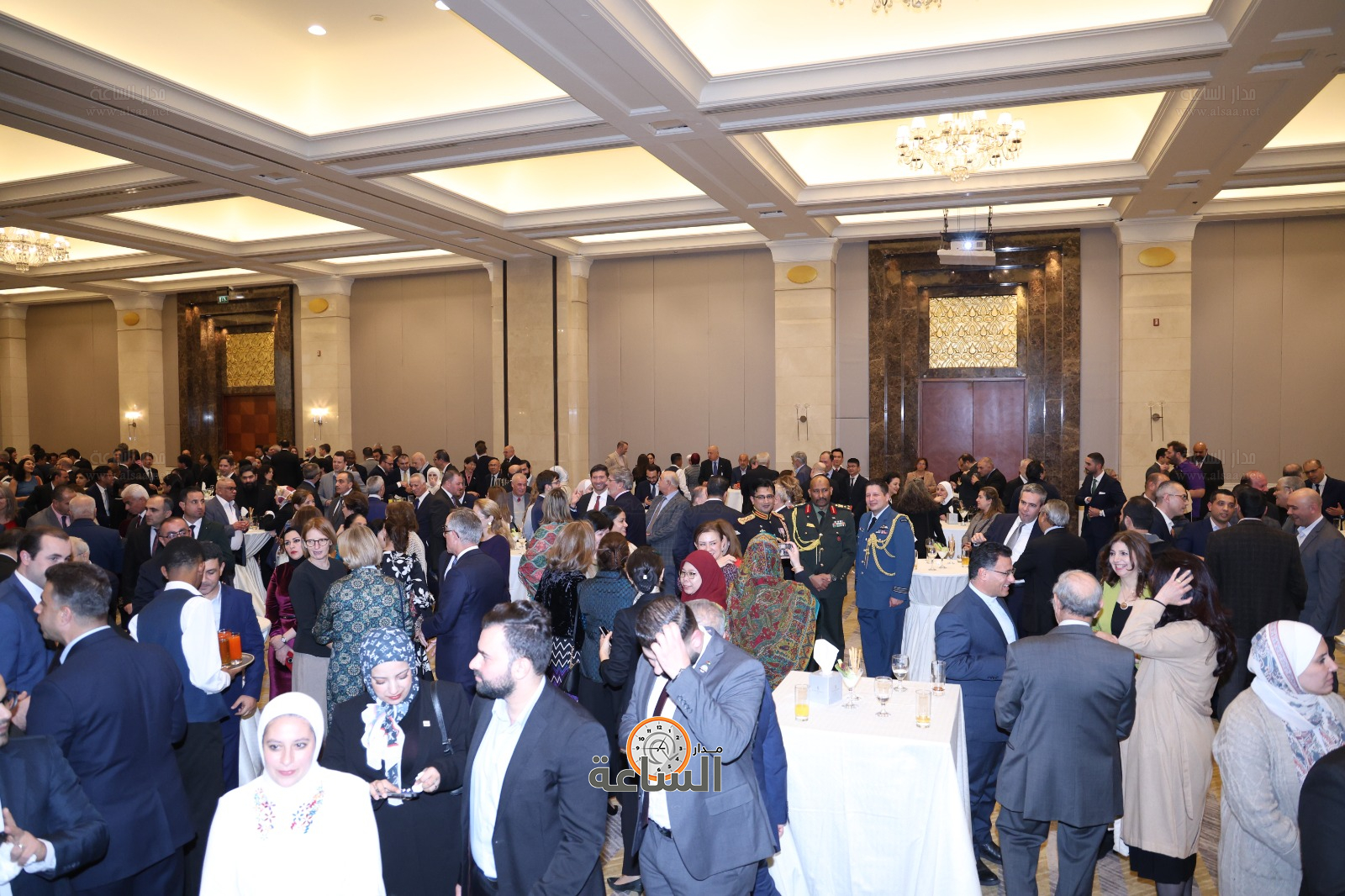 Madar Al-Saa Images 0.7965365527558455