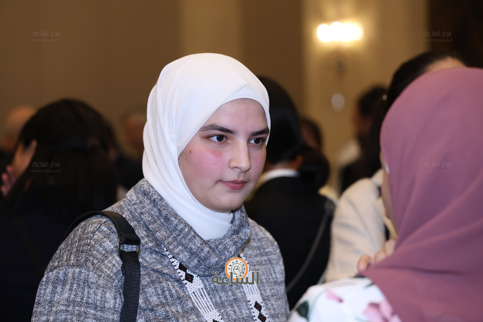 Madar Al-Saa Images 0.9271122282717106