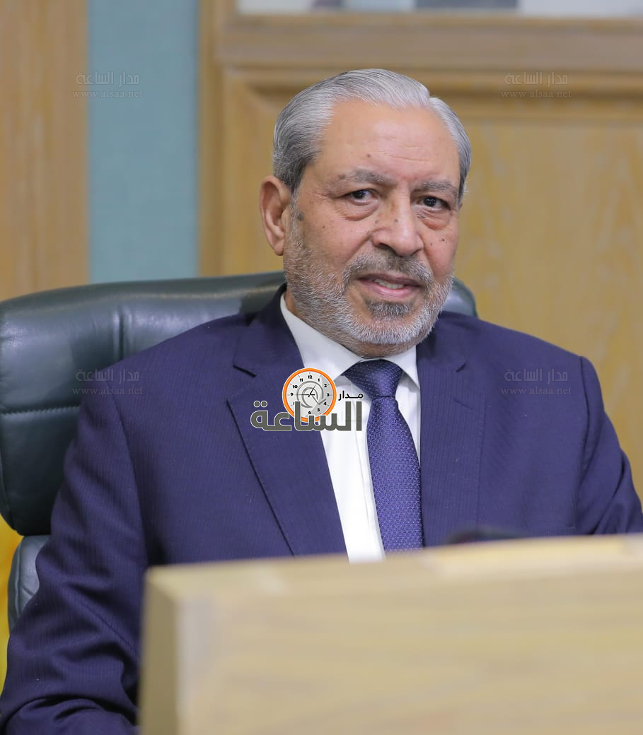 Madar Al-Saa Images 0.07143767550577484