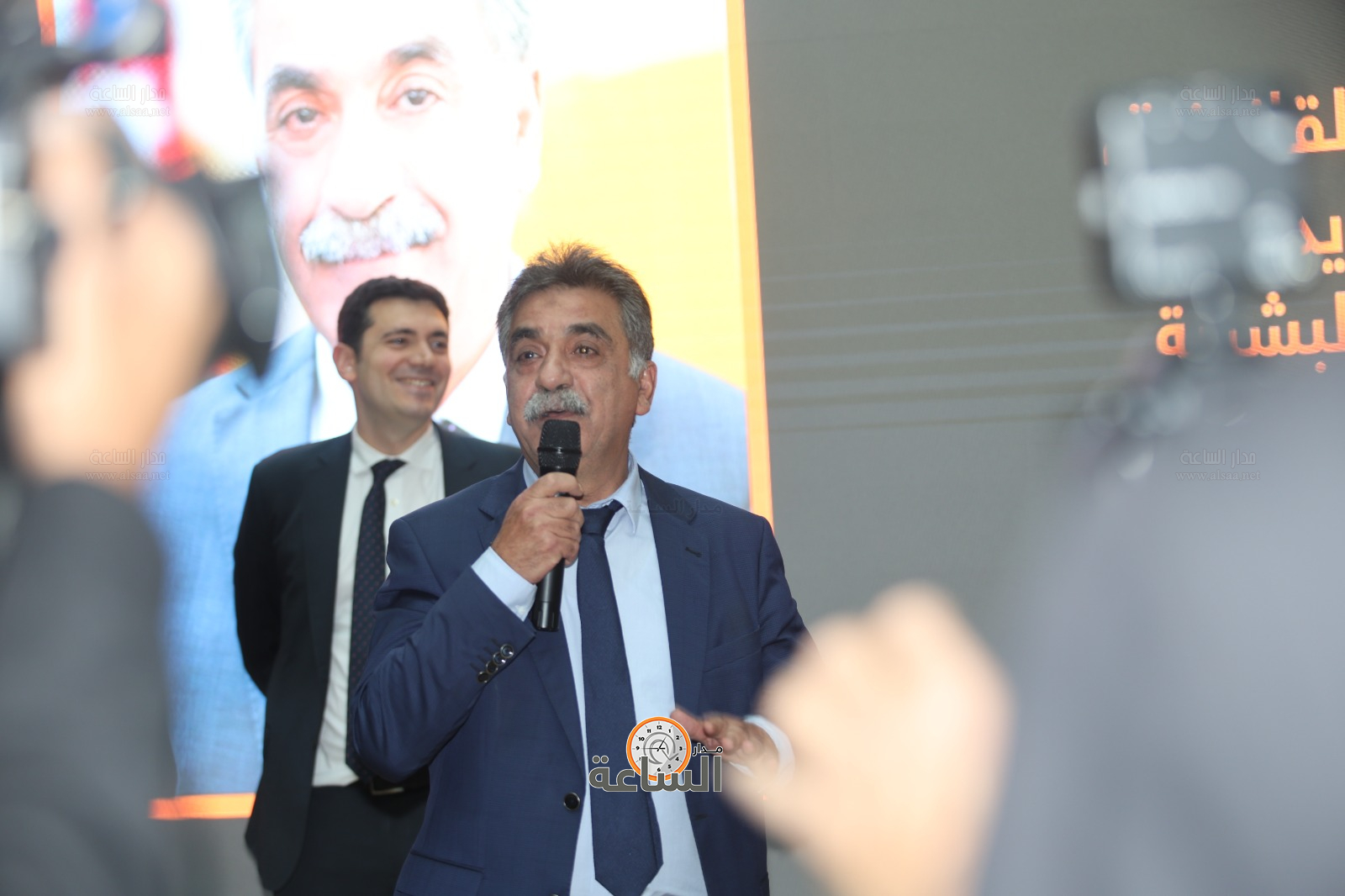 Madar Al-Saa Images 0.08061287918494386