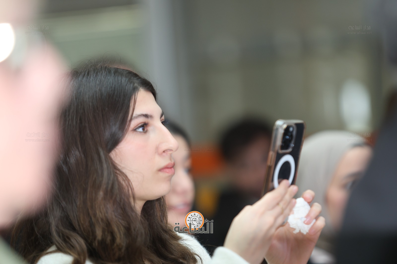 Madar Al-Saa Images 0.8976723361833554