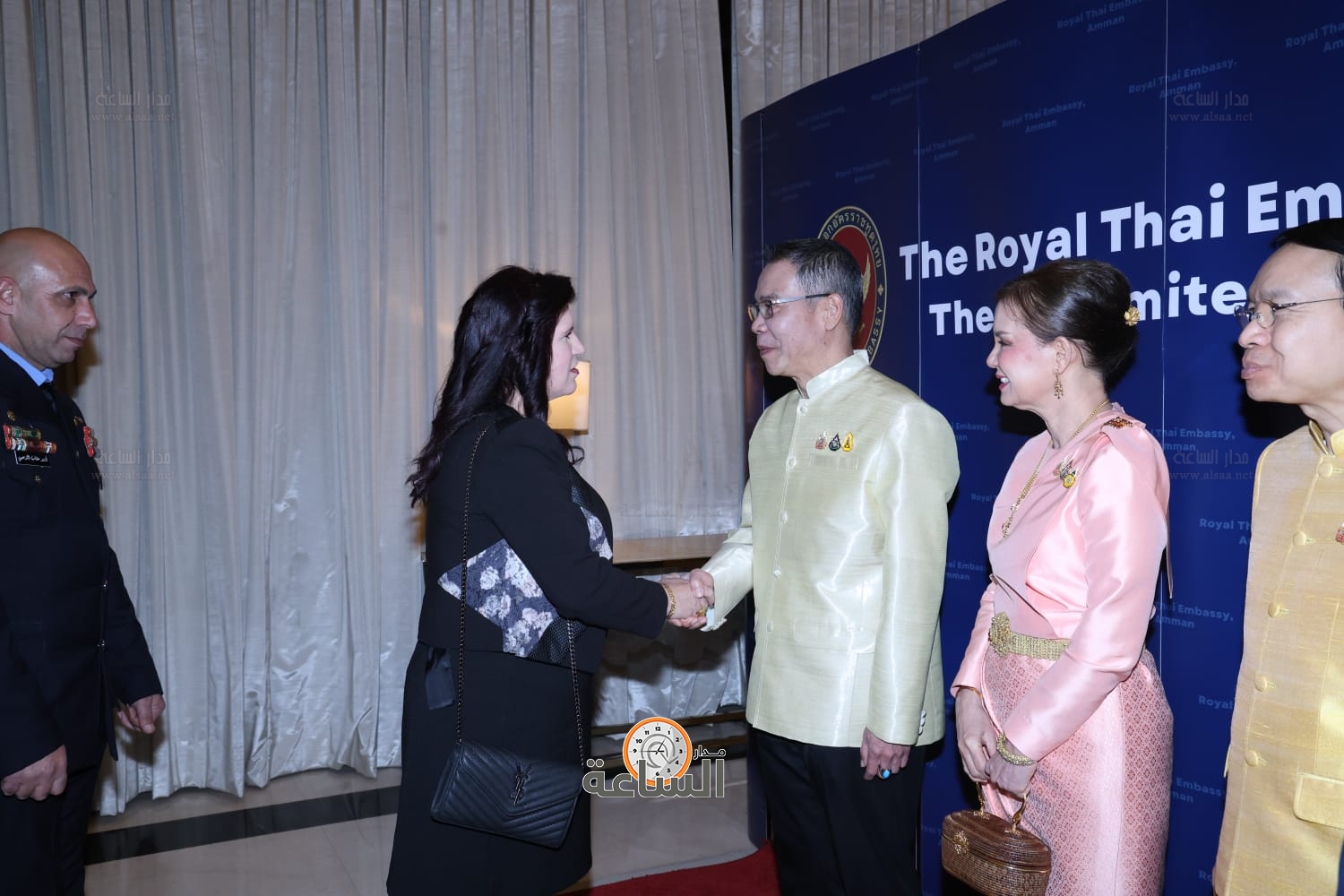 Madar Al-Saa Images 0.9855109488374254