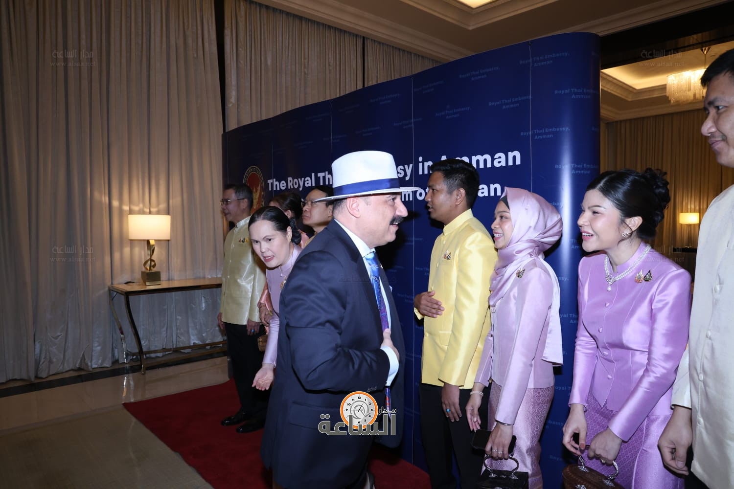 Madar Al-Saa Images 0.37487607284000335