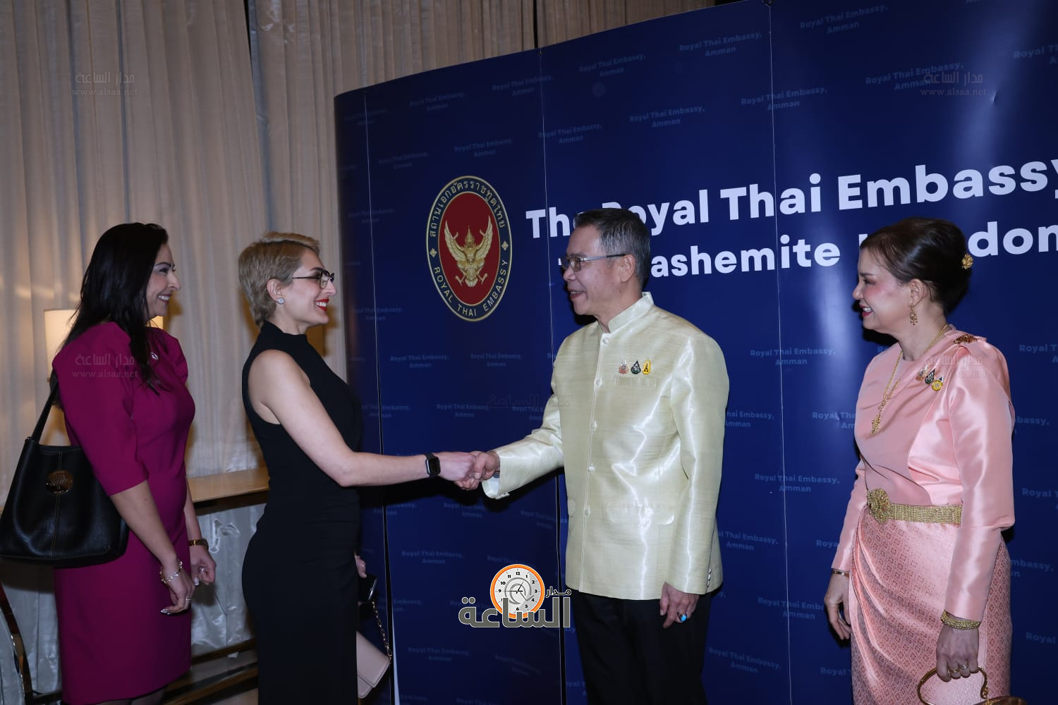 Madar Al-Saa Images 0.5324387808416522