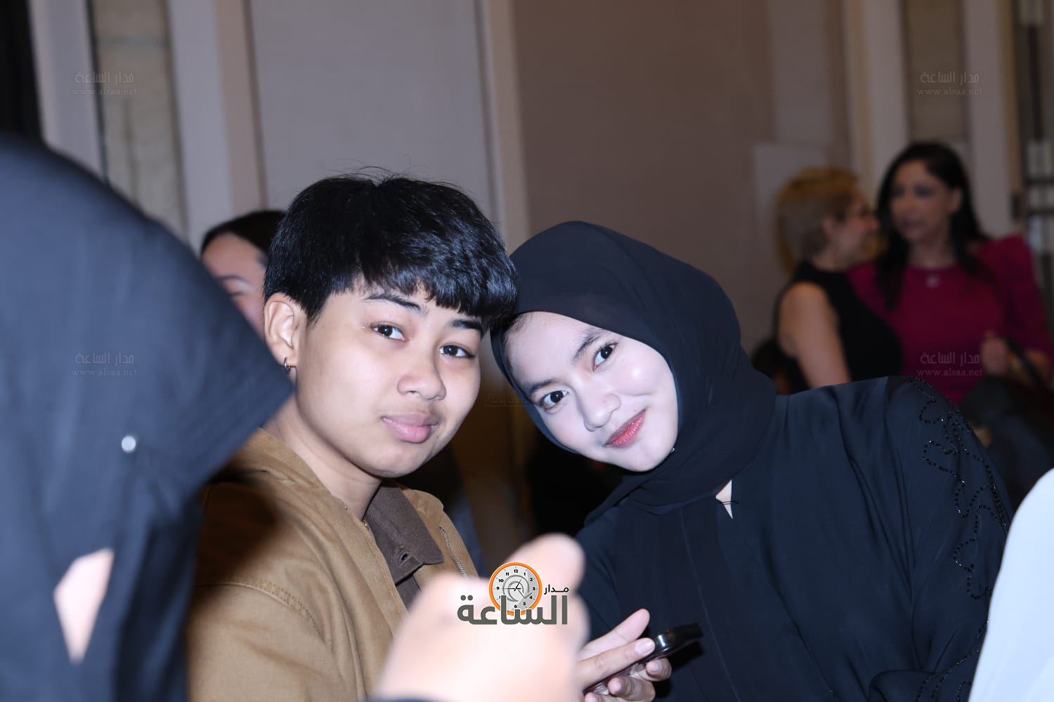 Madar Al-Saa Images 0.6757541075118776