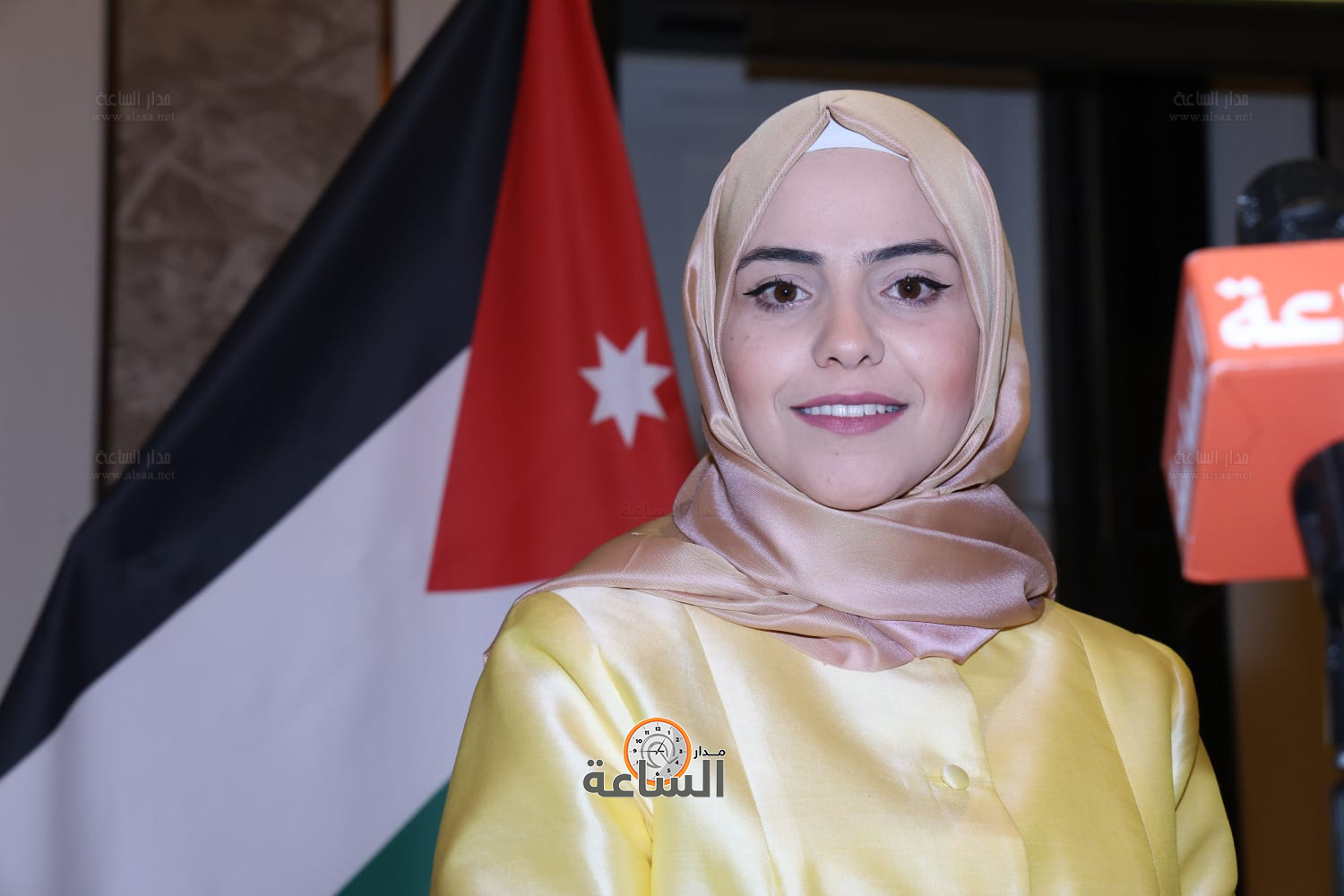 Madar Al-Saa Images 0.672634569122146