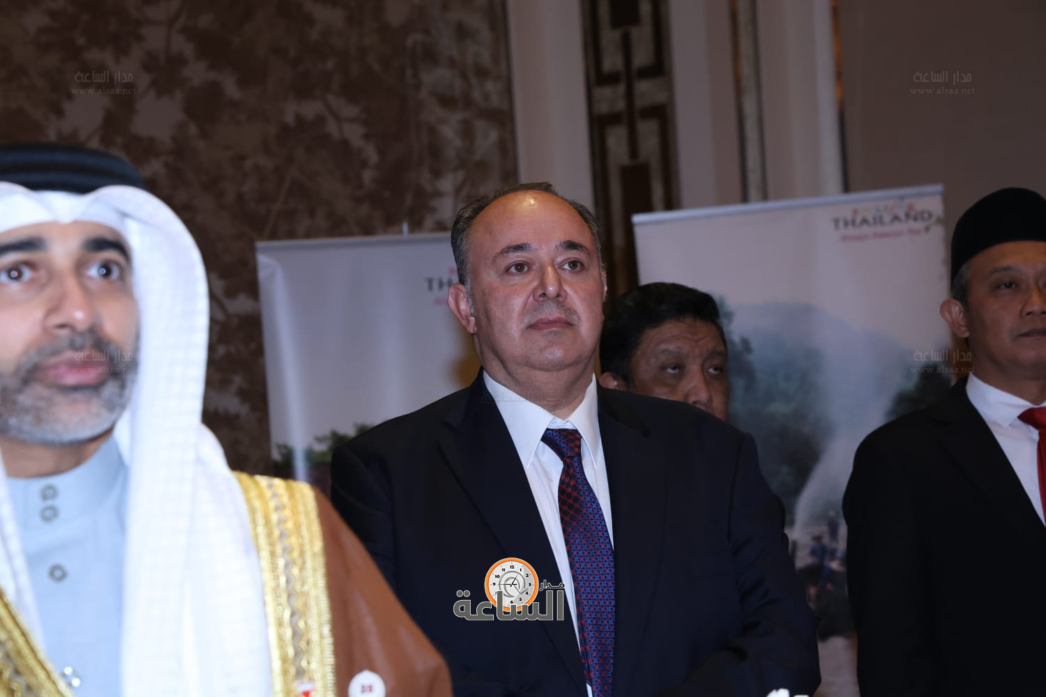 Madar Al-Saa Images 0.04121287888652092