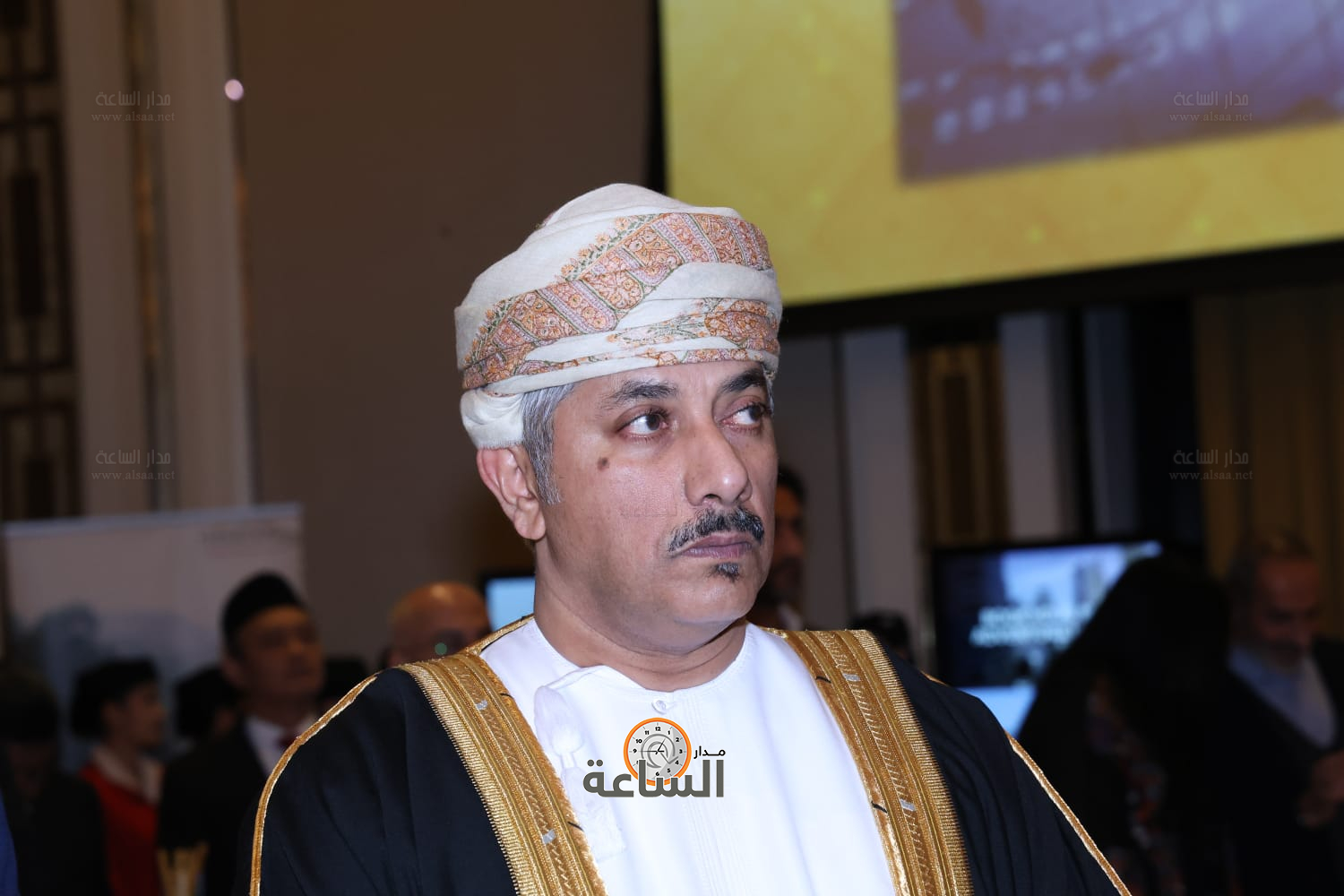 Madar Al-Saa Images 0.6217325347221512