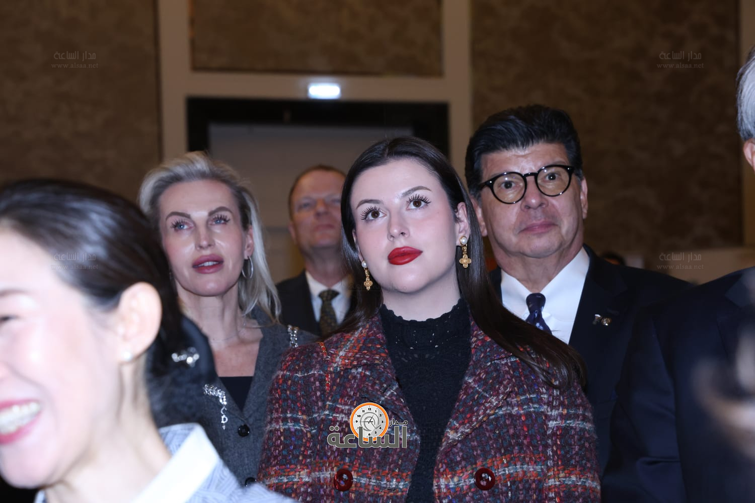 Madar Al-Saa Images 0.4426133391398268