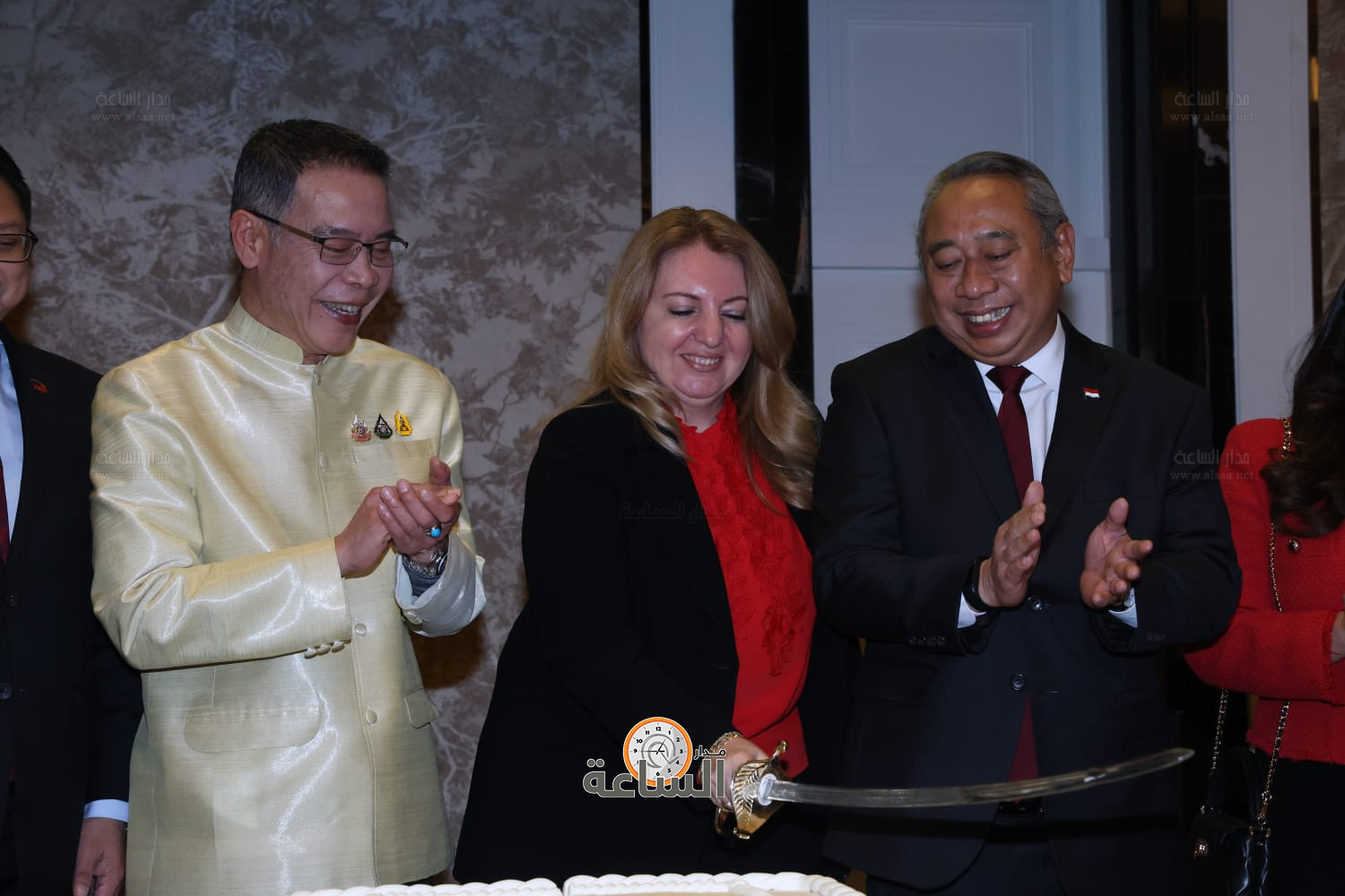 Madar Al-Saa Images 0.5146474667987941