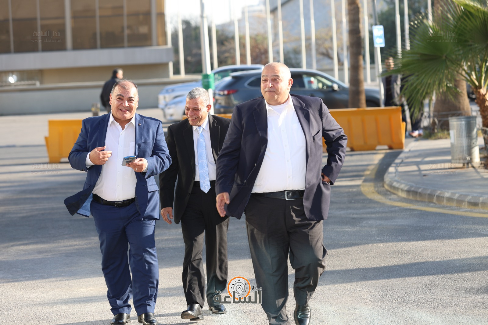 Madar Al-Saa Images 0.3242557230580232