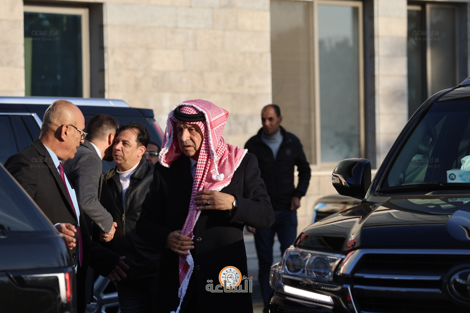 Madar Al-Saa Images 0.9606646706518069