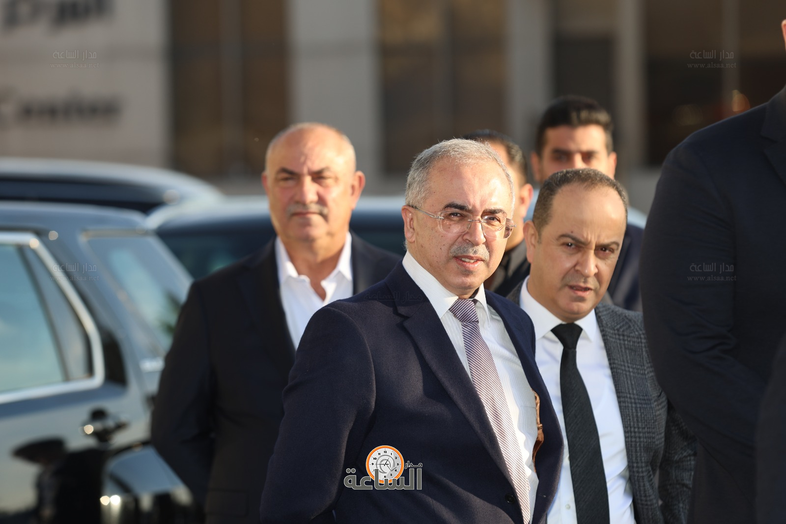 Madar Al-Saa Images 0.1860676612140404