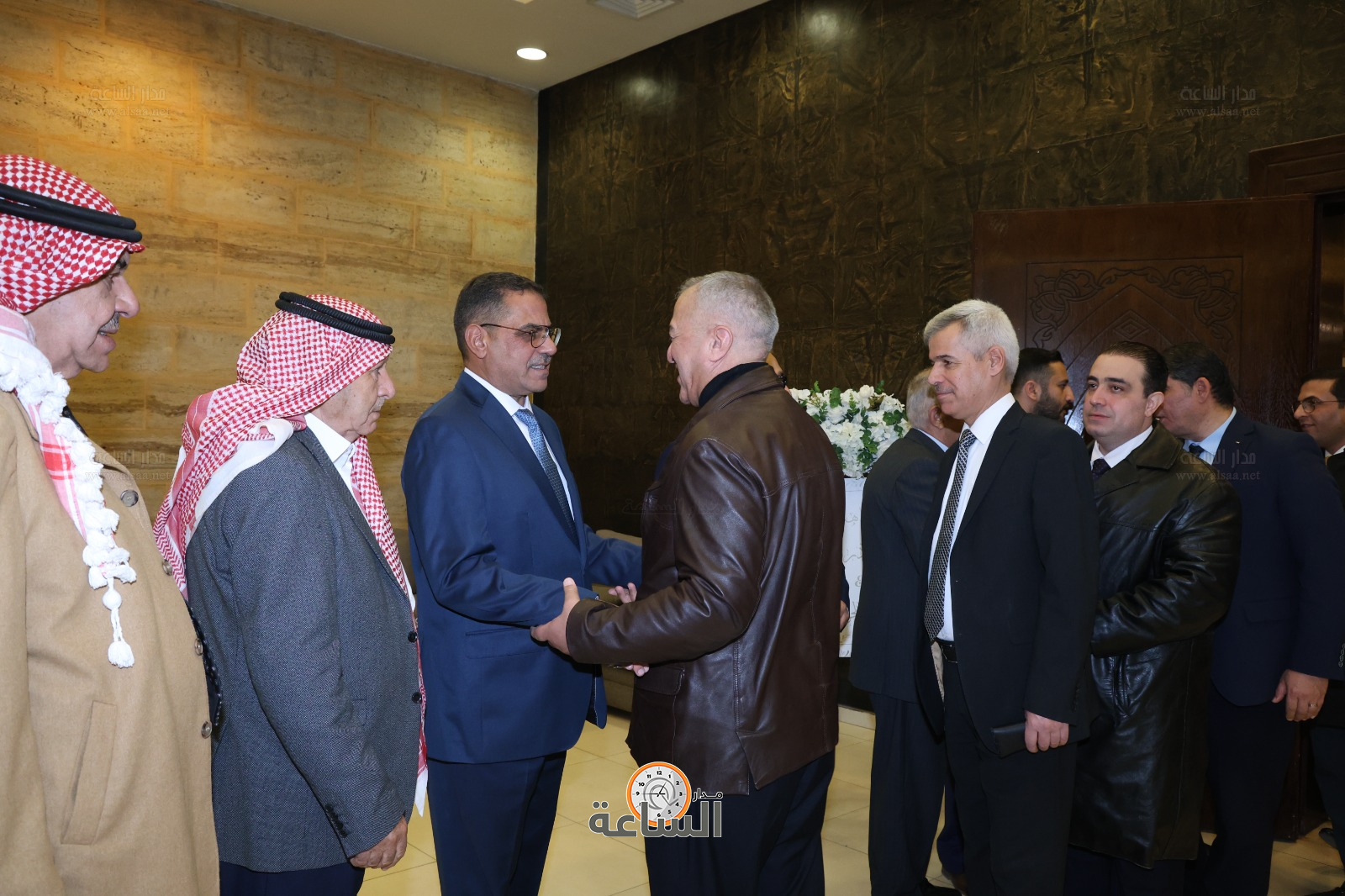 Madar Al-Saa Images 0.9158425437785878