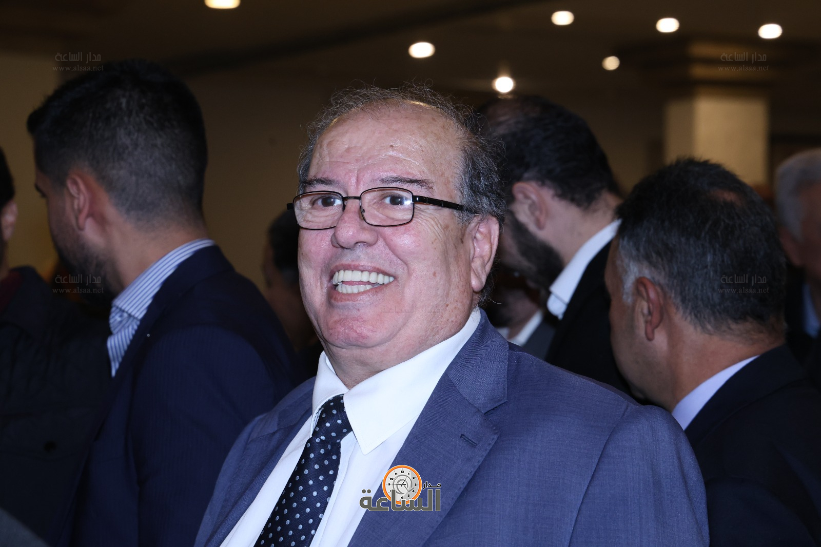 Madar Al-Saa Images 0.10956630703951409