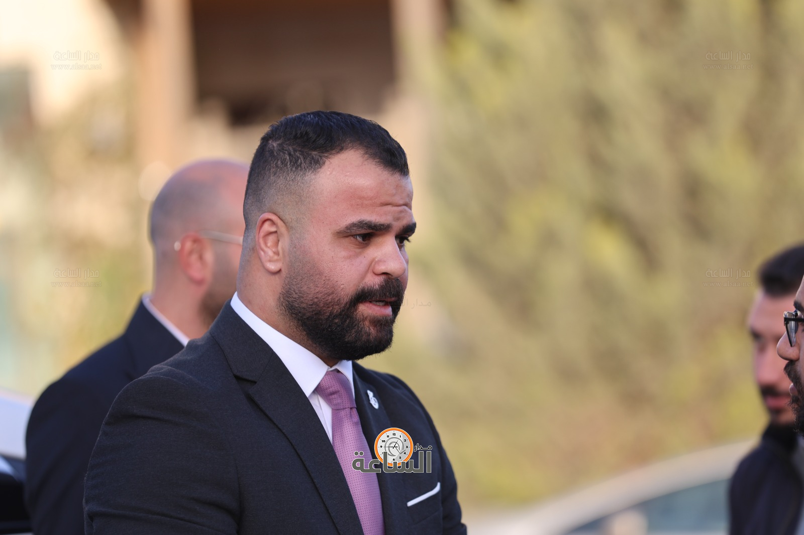 Madar Al-Saa Images 0.03130029339911711