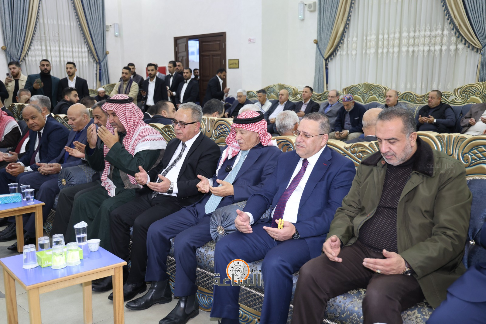 Madar Al-Saa Images 0.556097910605494