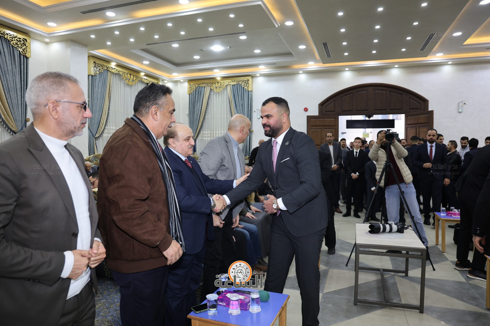 Madar Al-Saa Images 0.03795132176413807