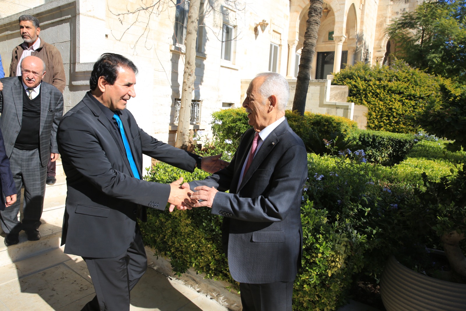 Madar Al-Saa Images 0.6409731103280485