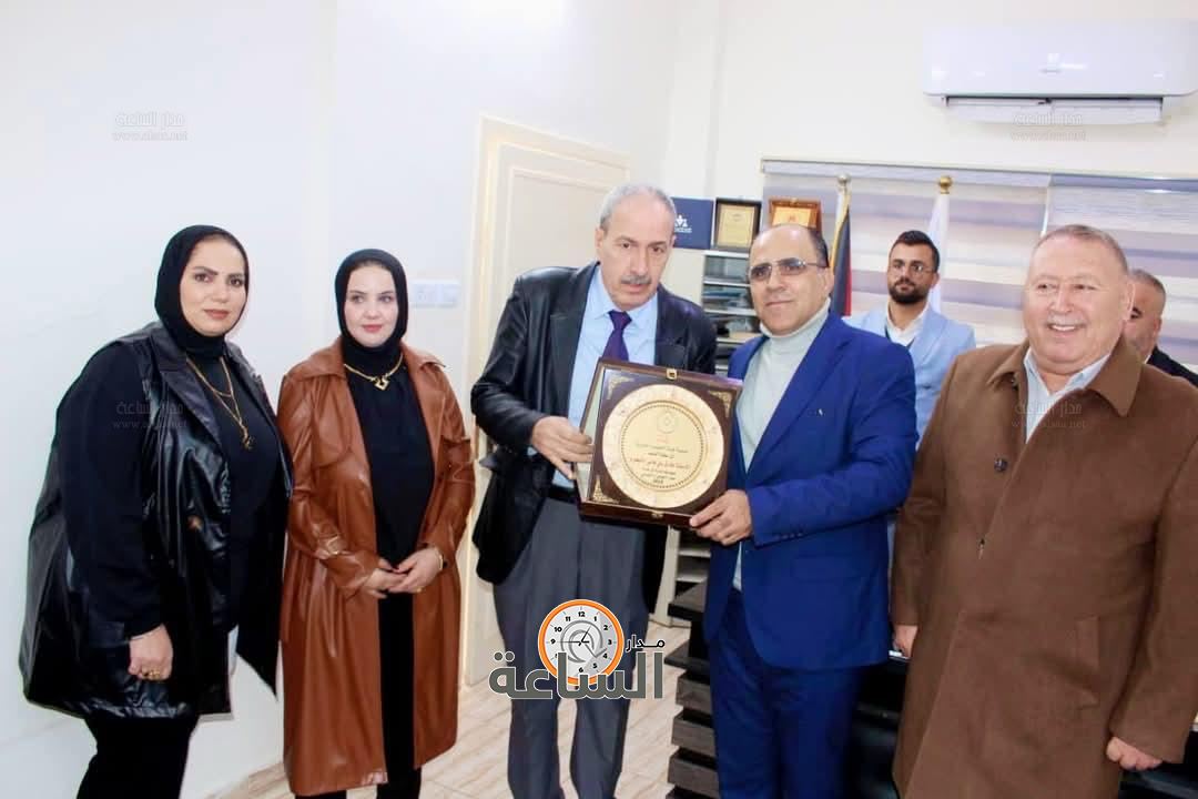 Madar Al-Saa Images 0.30268057886220956