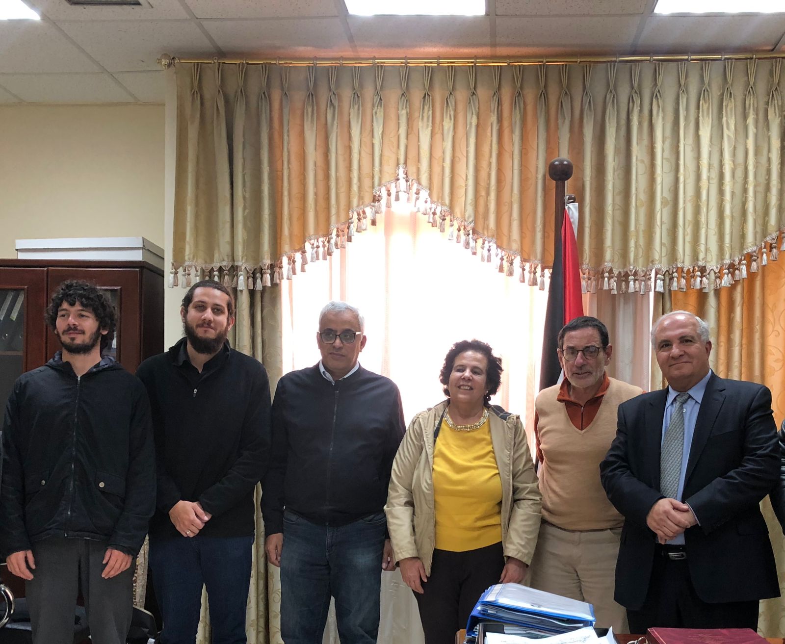 Madar Al-Saa Images 0.714715753756566