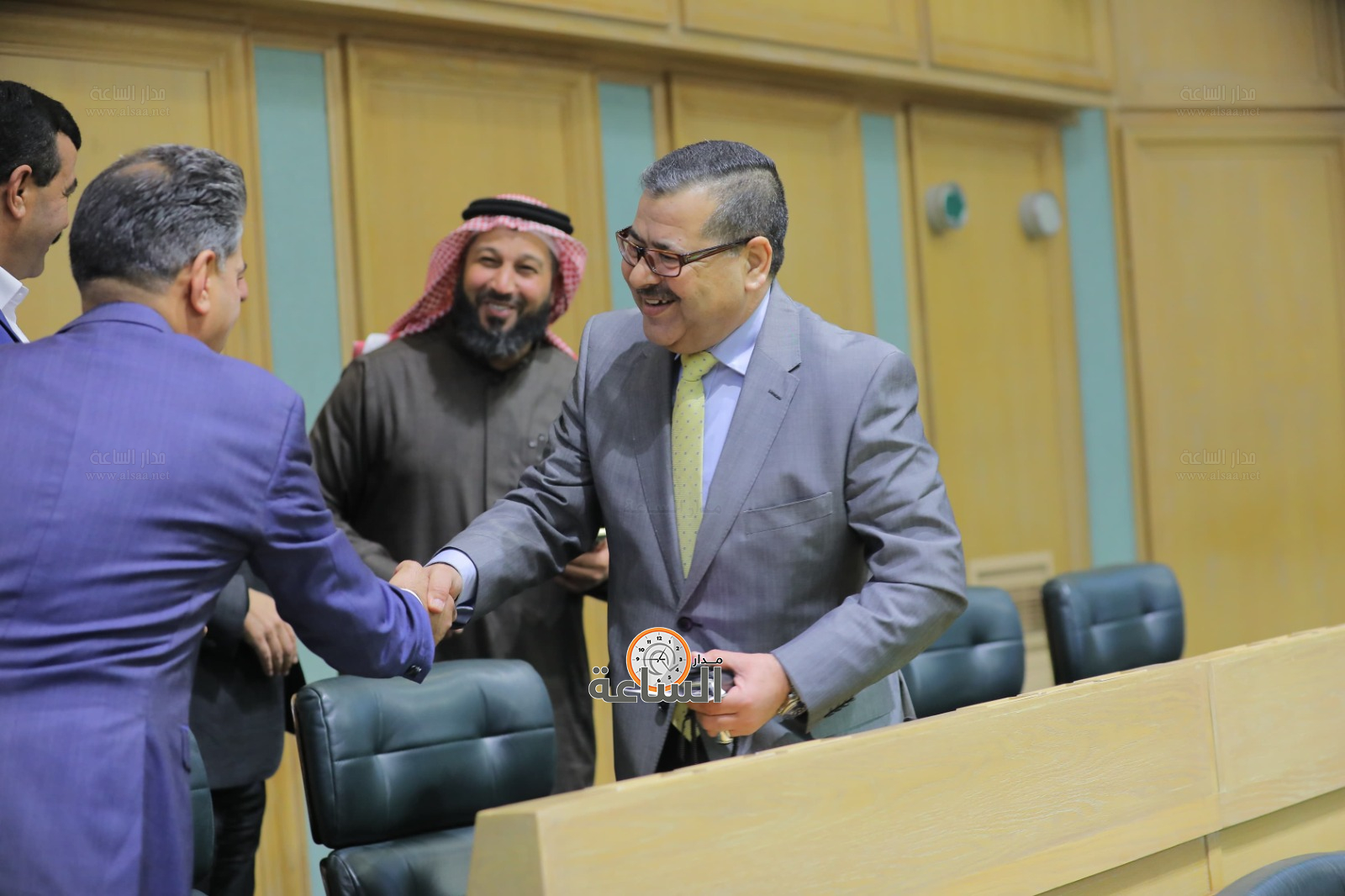 Madar Al-Saa Images 0.6931776729930181