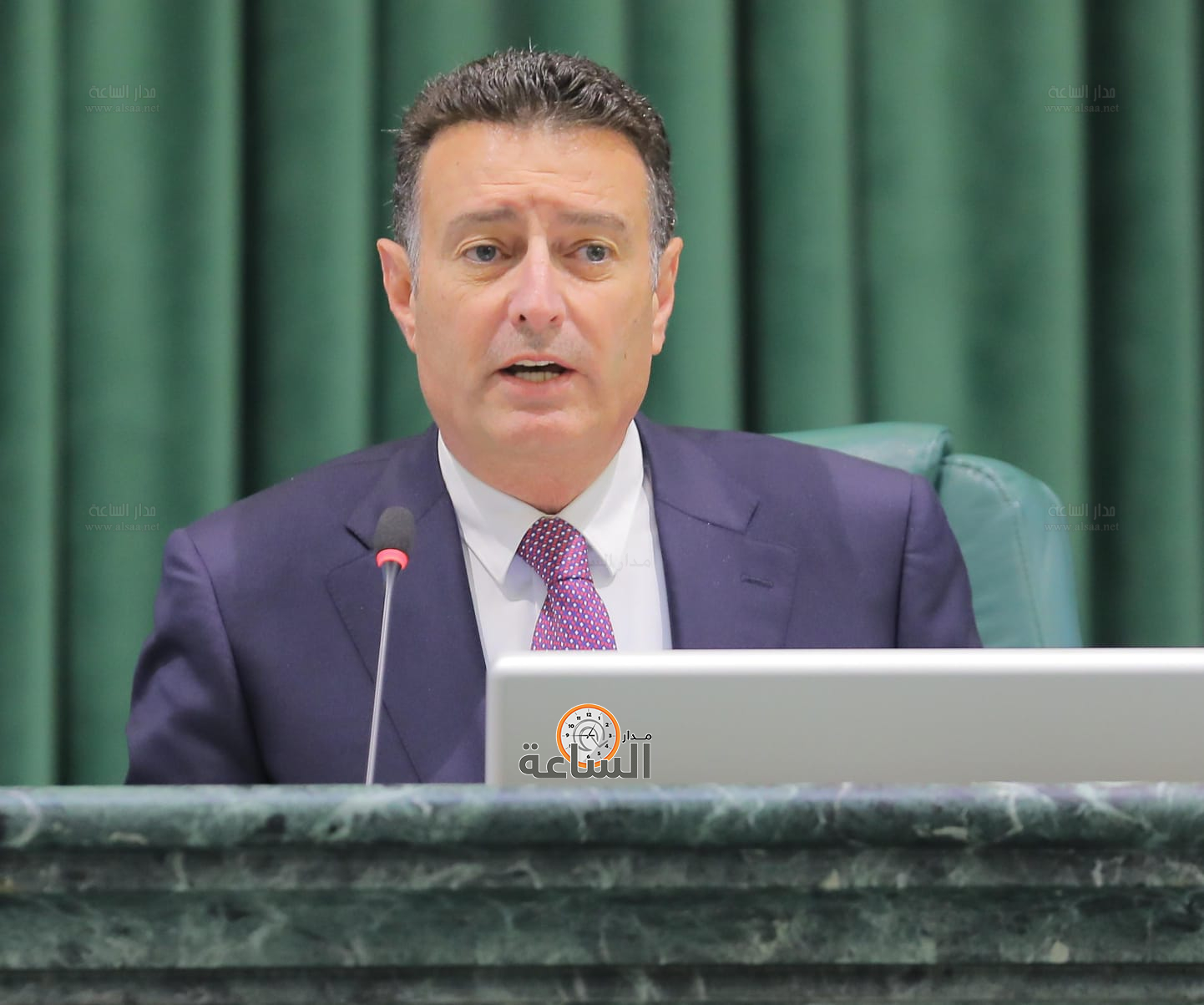 Madar Al-Saa Images 0.39165960117310394