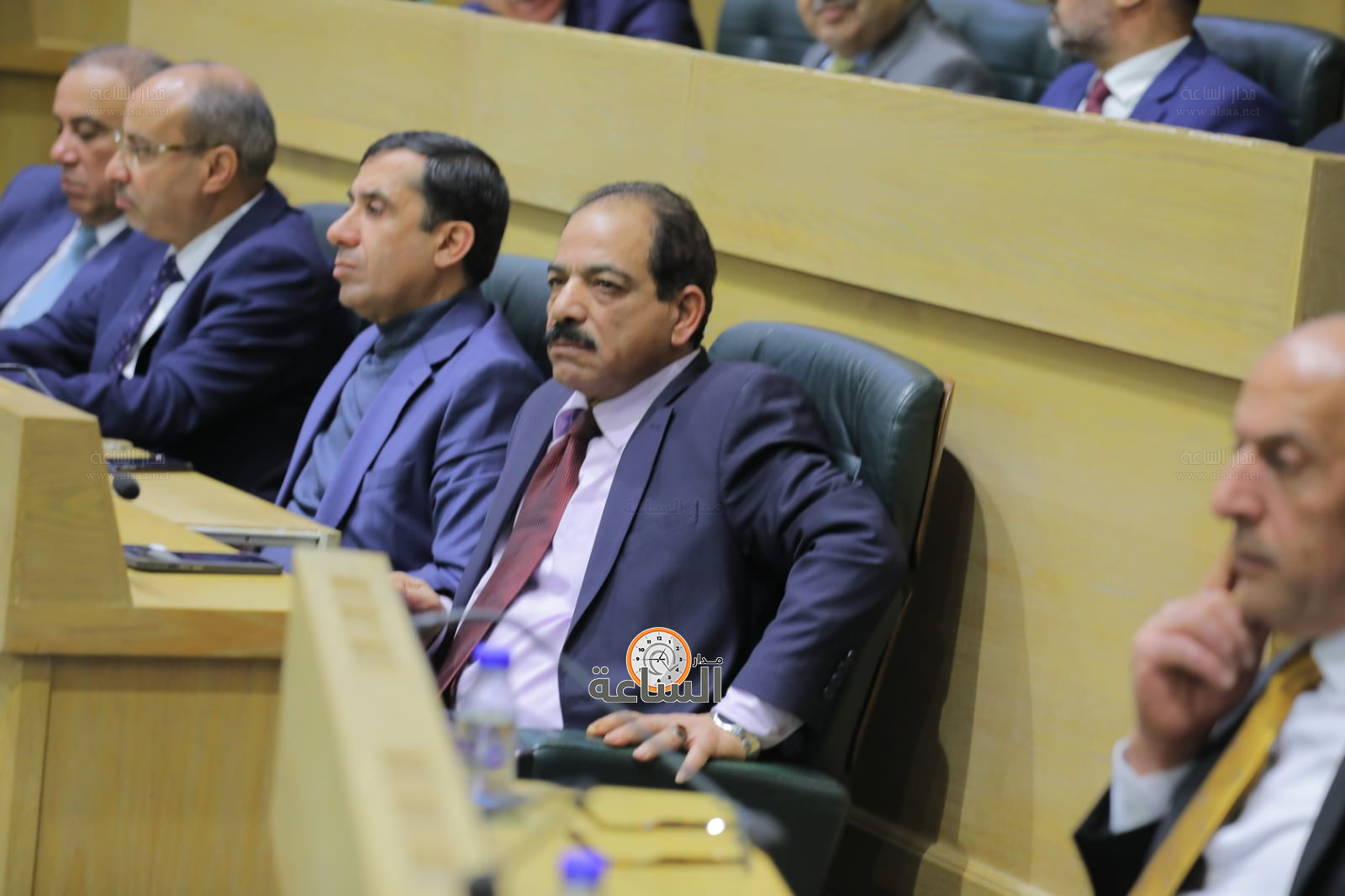 Madar Al-Saa Images 0.3711128356593456