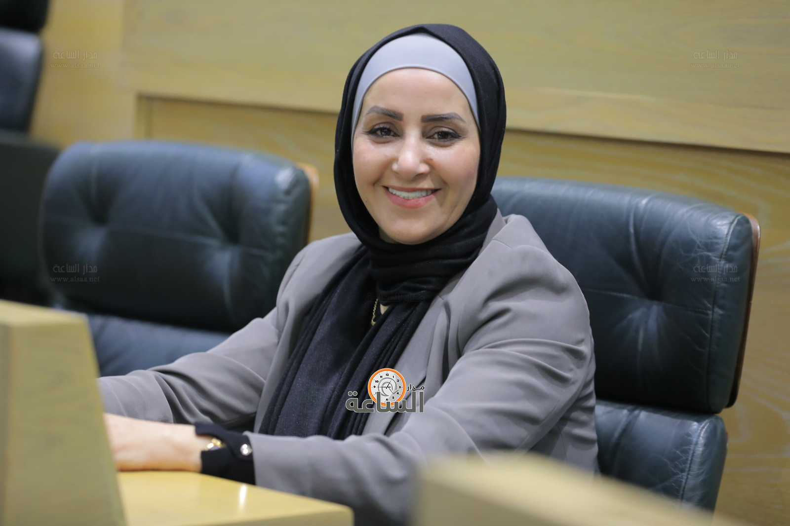 Madar Al-Saa Images 0.15666125845307333