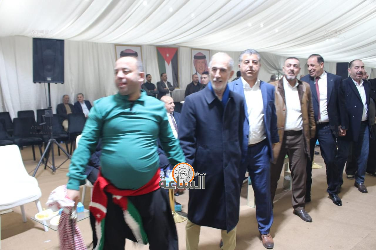 Madar Al-Saa Images 0.2851175511669224