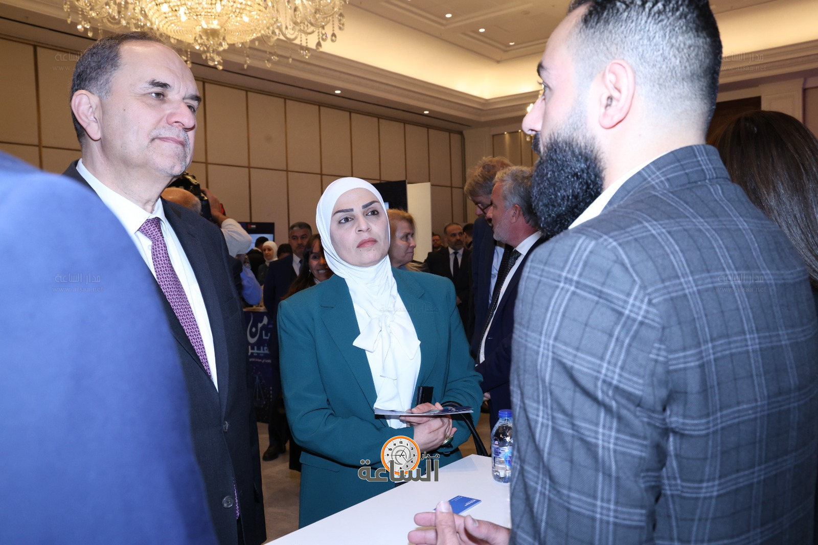 Madar Al-Saa Images 0.7006745608472114