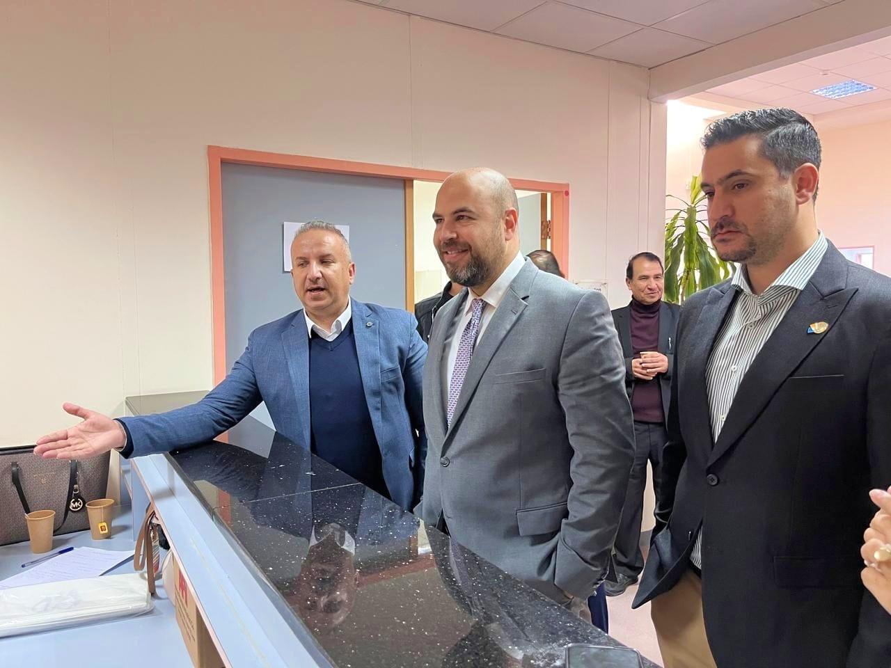 Madar Al-Saa Images 0.6601149973896887