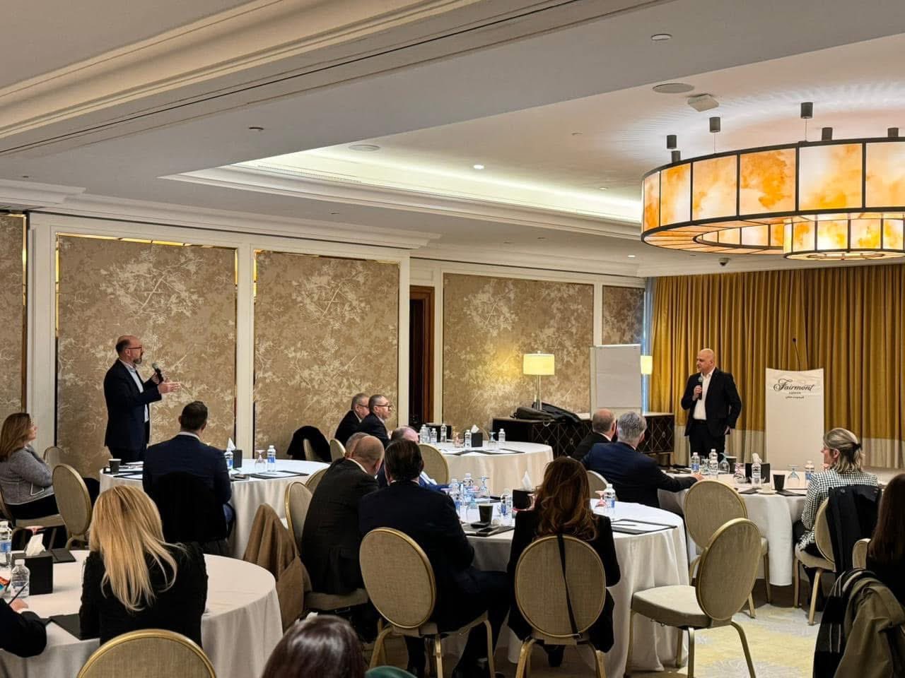 Madar Al-Saa Images 0.40659779020979037