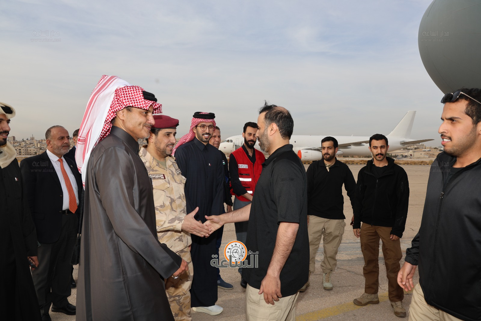 Madar Al-Saa Images 0.3260417353409011