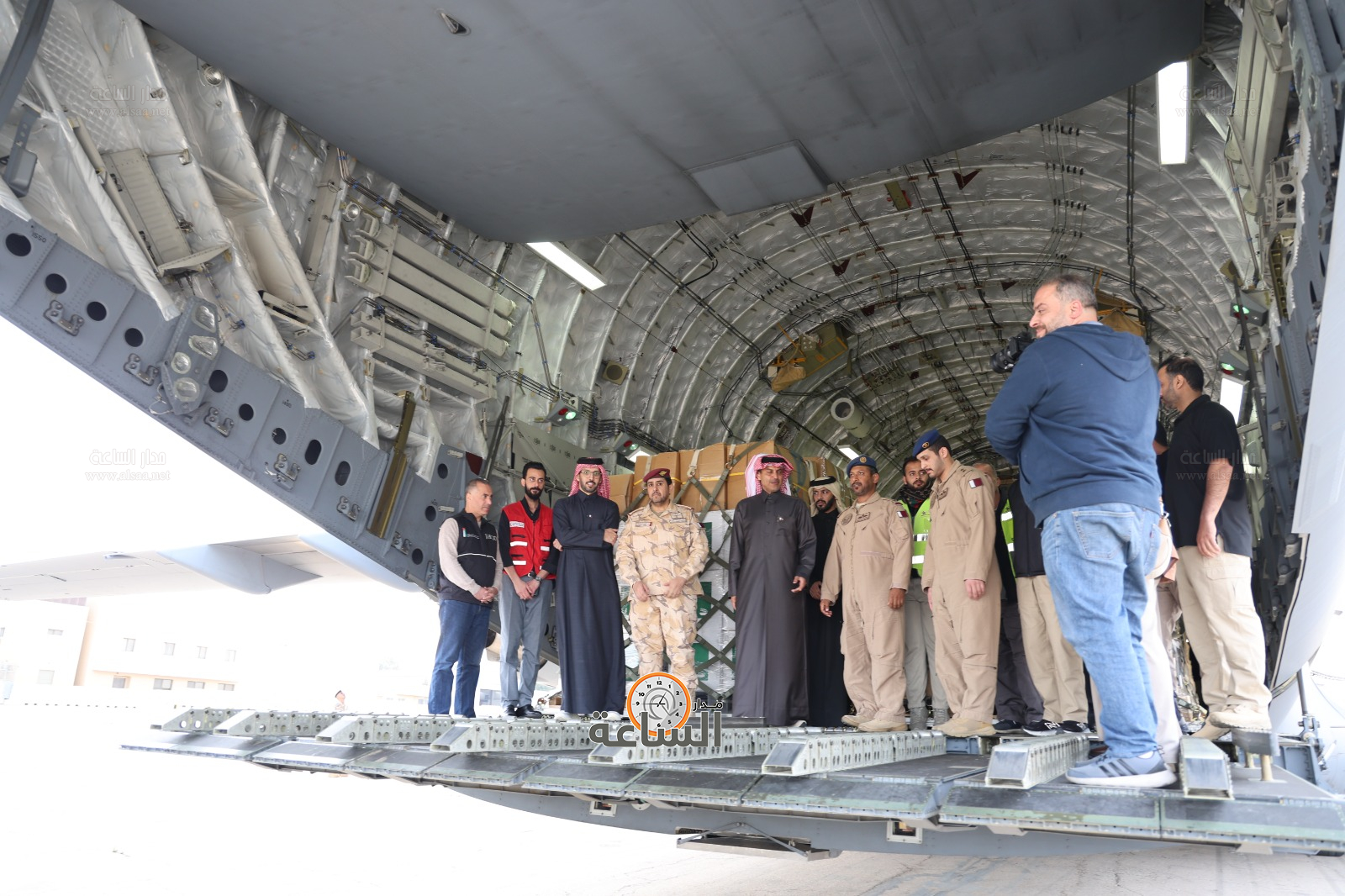 Madar Al-Saa Images 0.4811063837602474