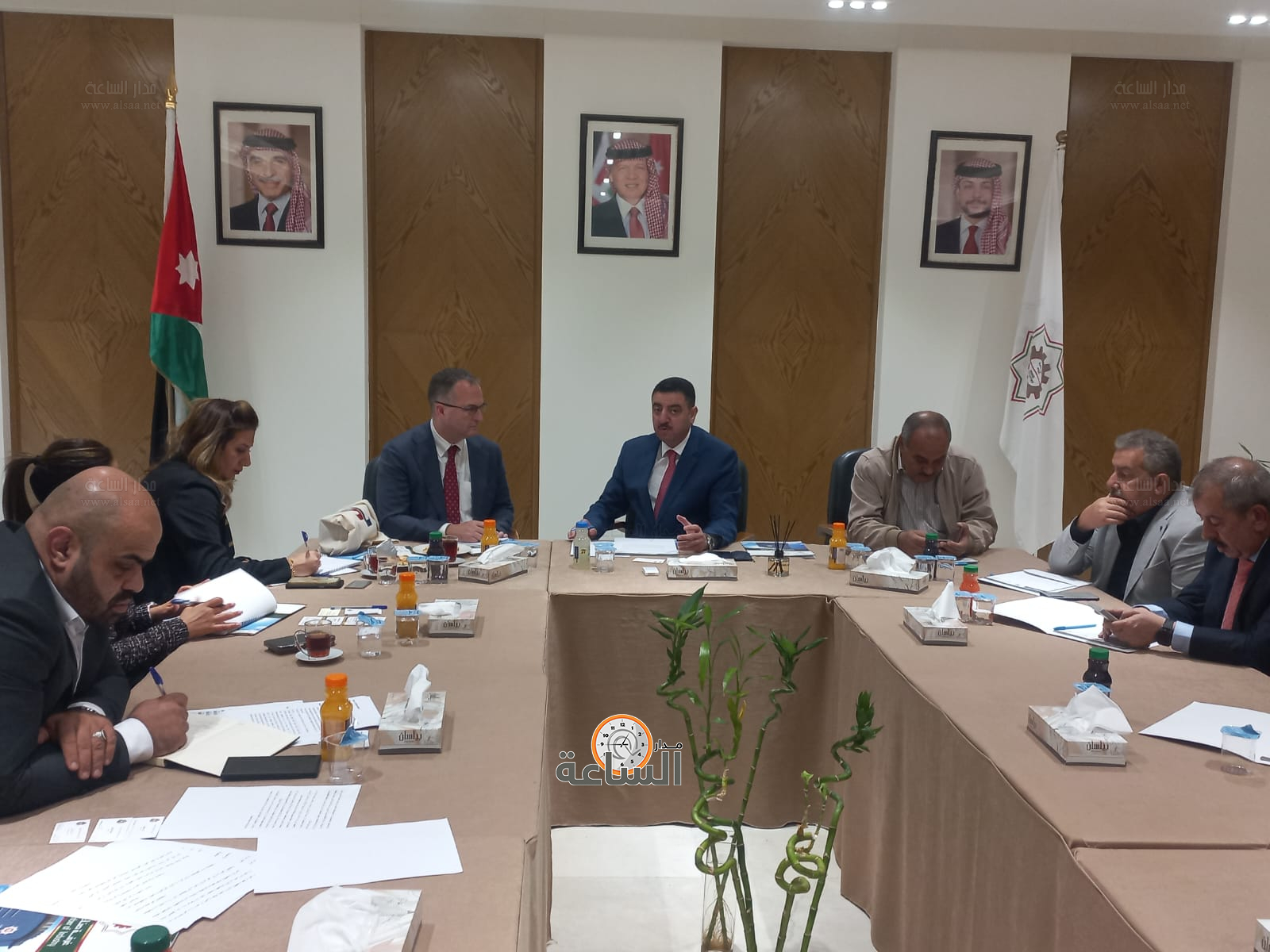 Madar Al-Saa Images 0.8086731087292534