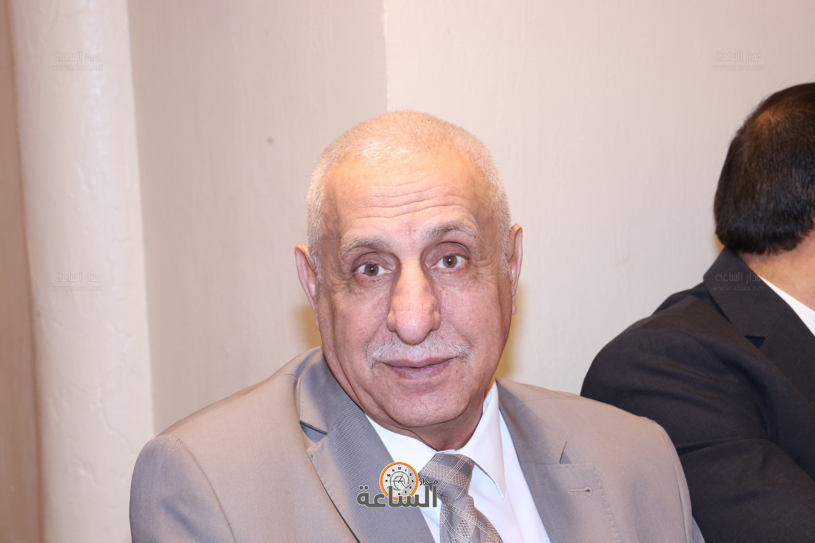 Madar Al-Saa Images 0.8507510575460886