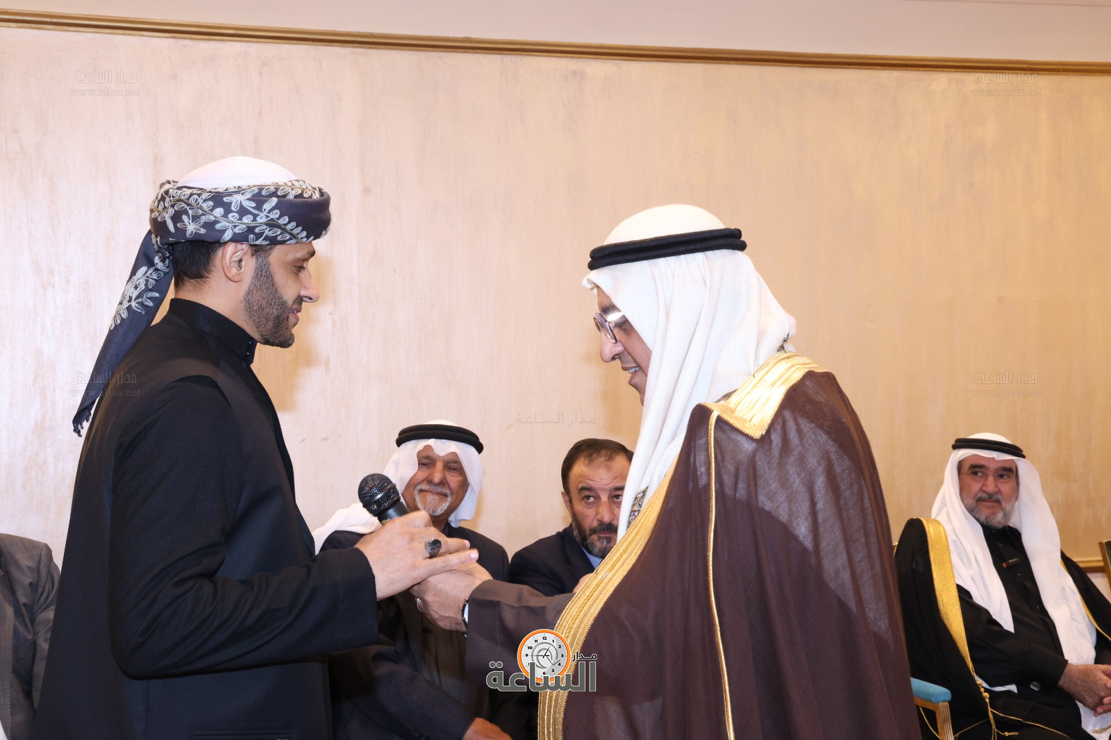 Madar Al-Saa Images 0.660147667526076